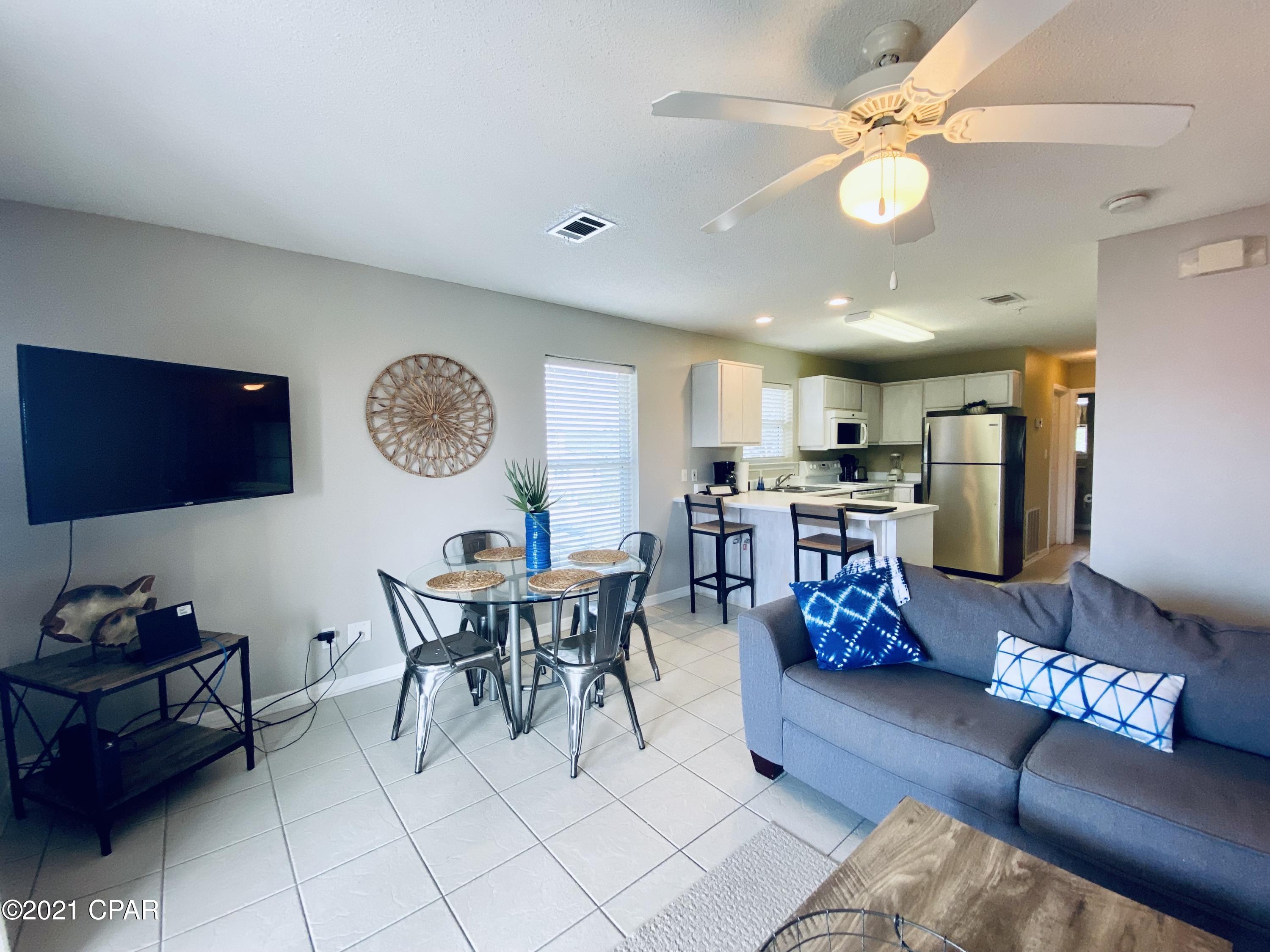 Rollin Tide Villas - Residential