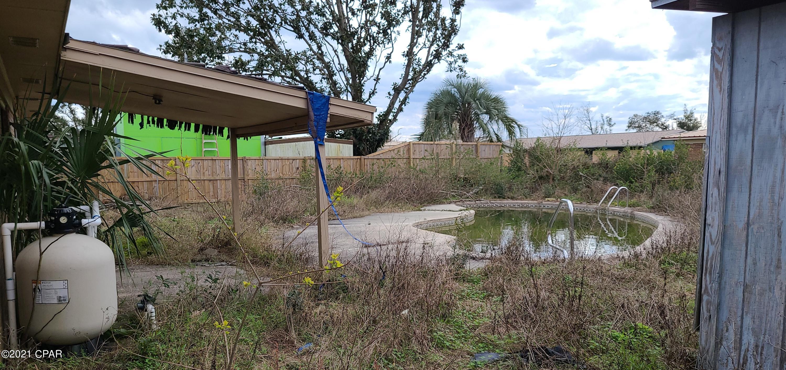 Lannie Rowe Lake Ests - Residential