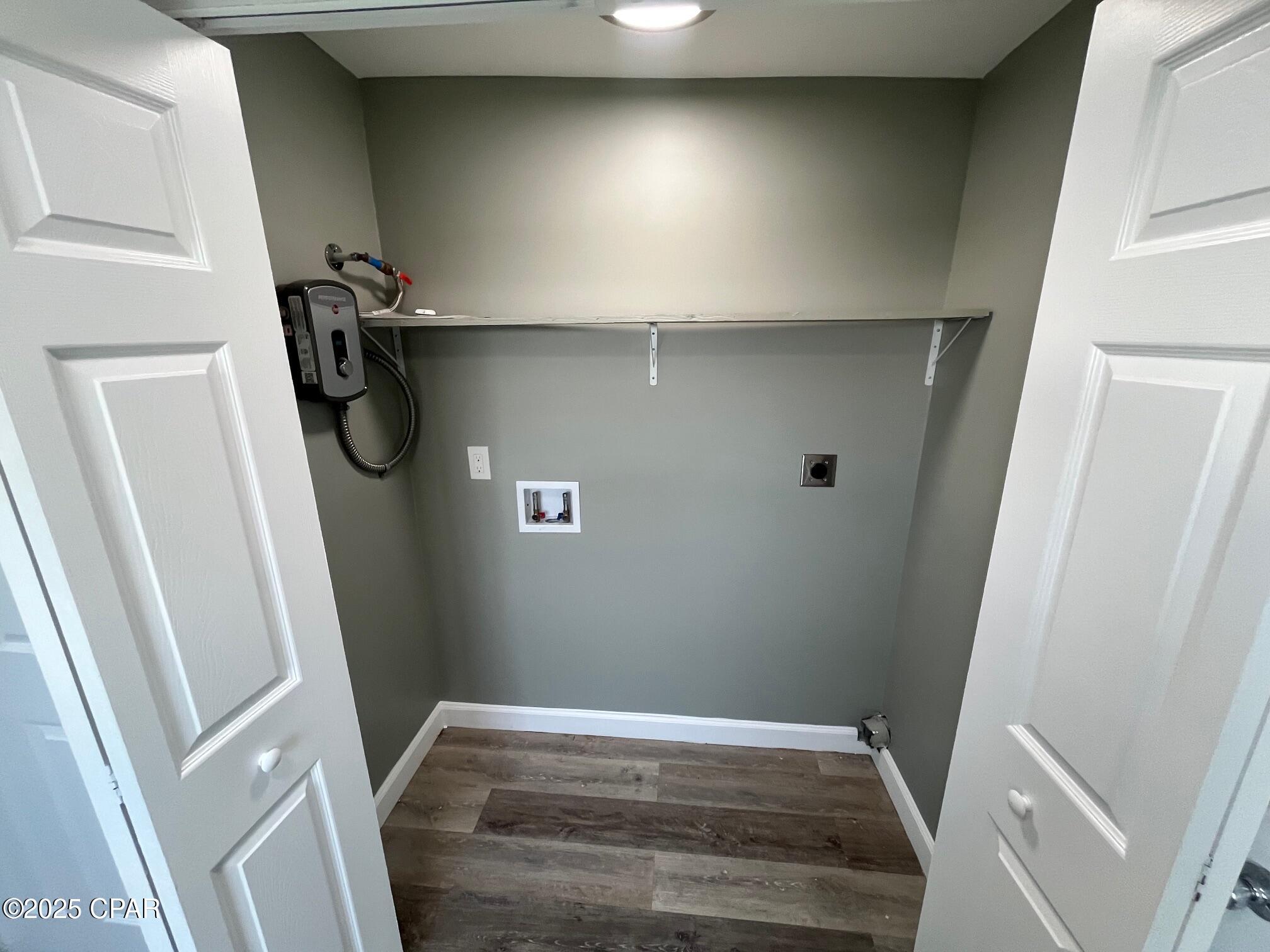 [No Recorded Subdiv] - Residential Lease