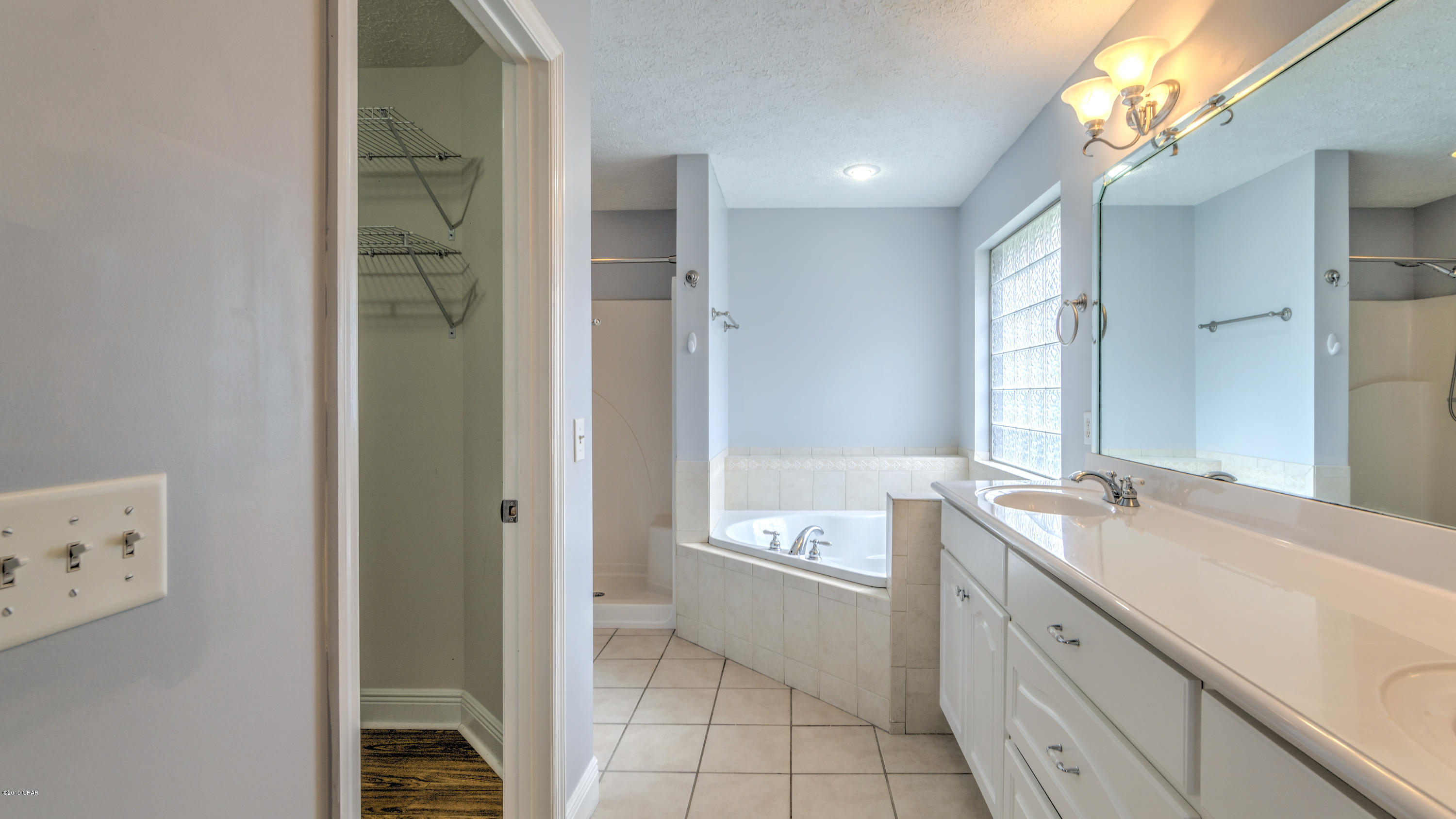 Hawks Landing - Residential