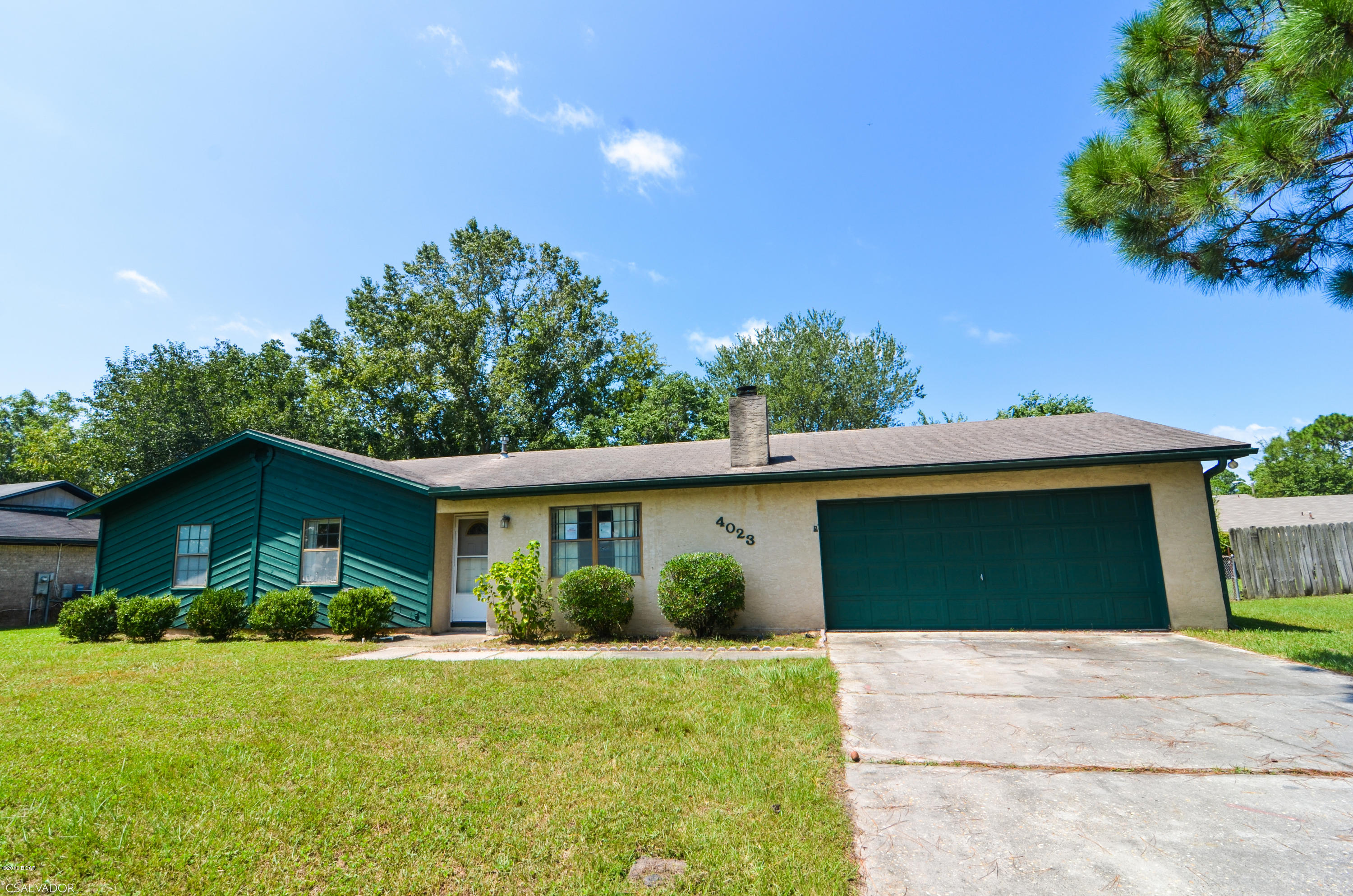 Venetian Villa 1st Add Replat - Residential