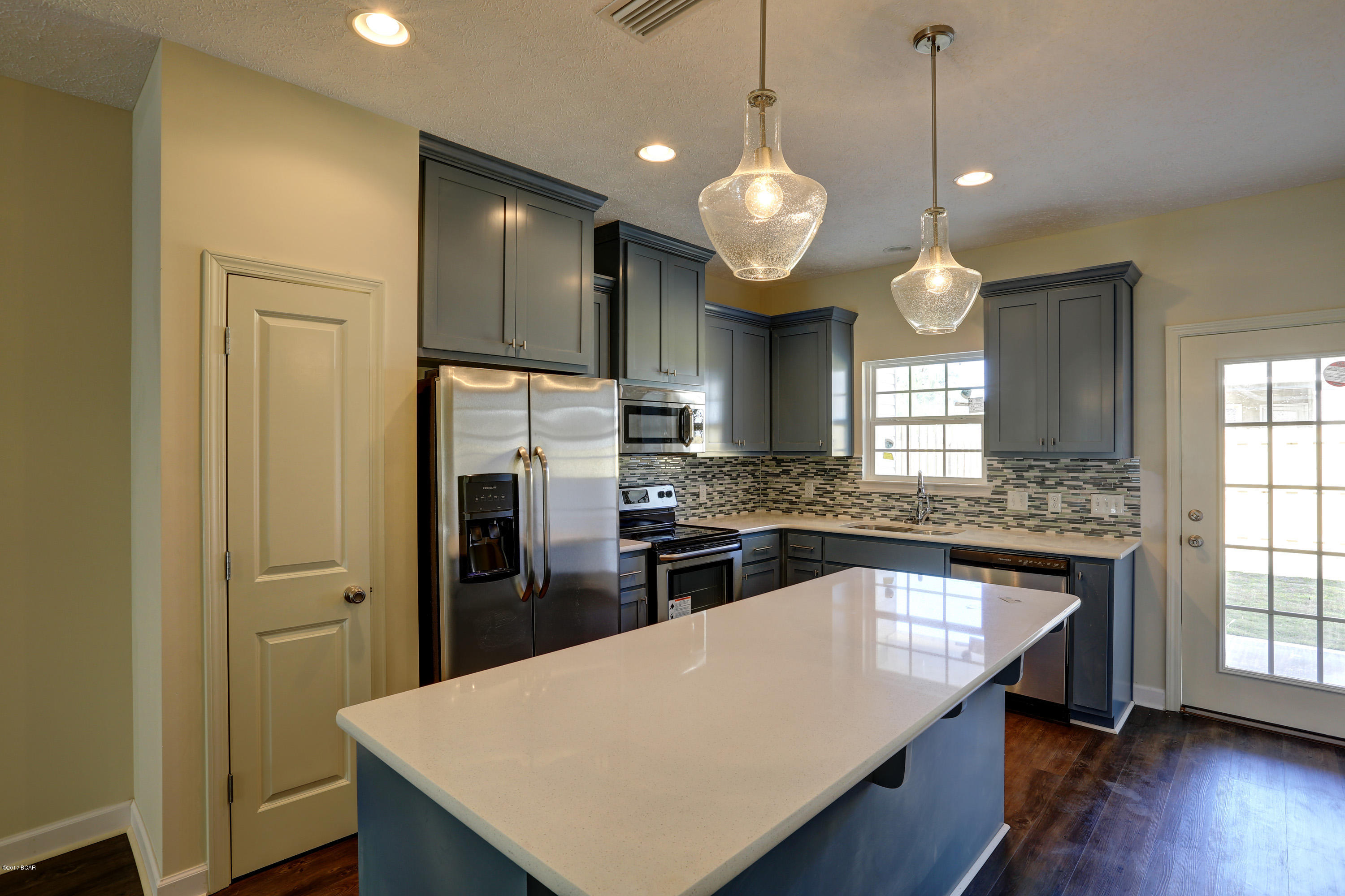 Gardenia Beach - Residential