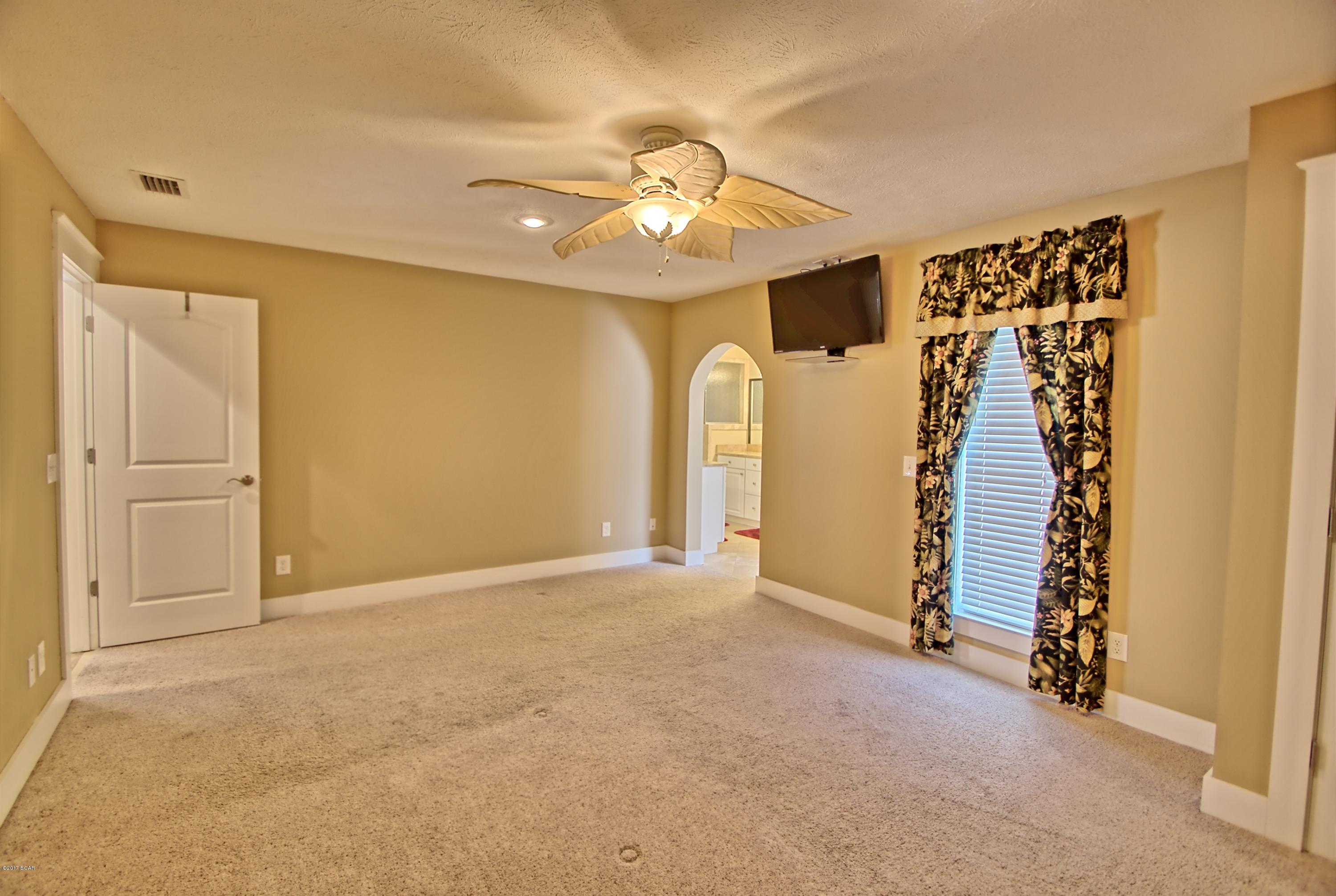 North Lagoon Oaks 5th - Residential