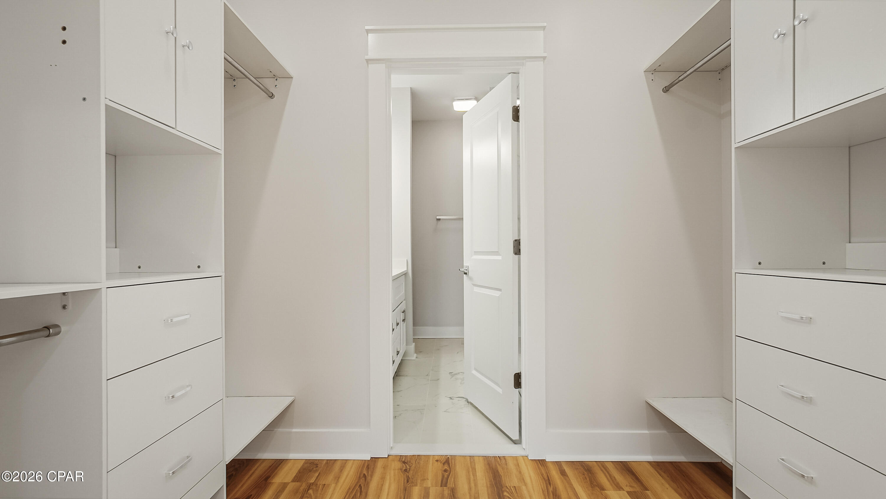 Country Club Gardens - Residential Lease