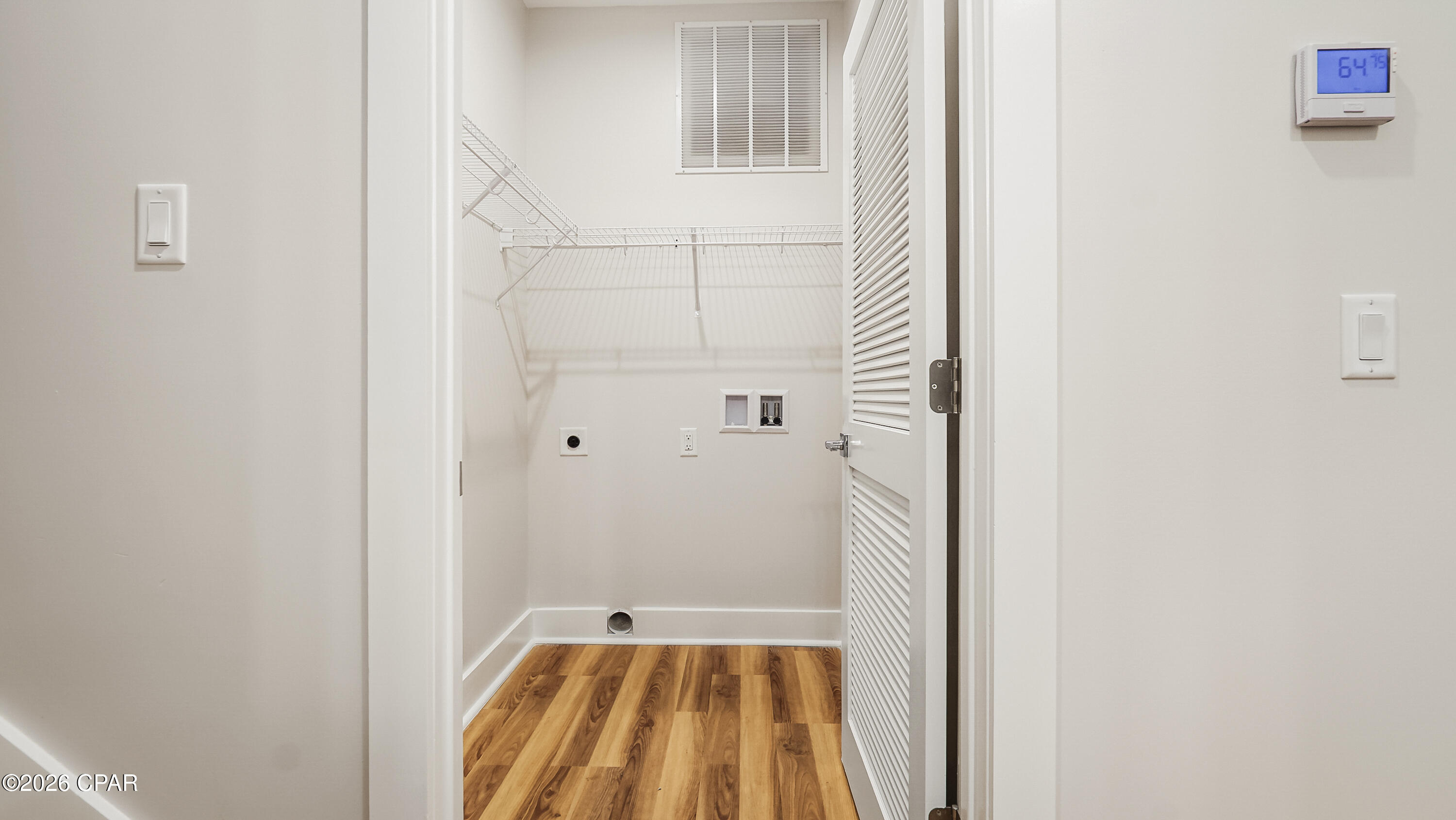 Country Club Gardens - Residential Lease