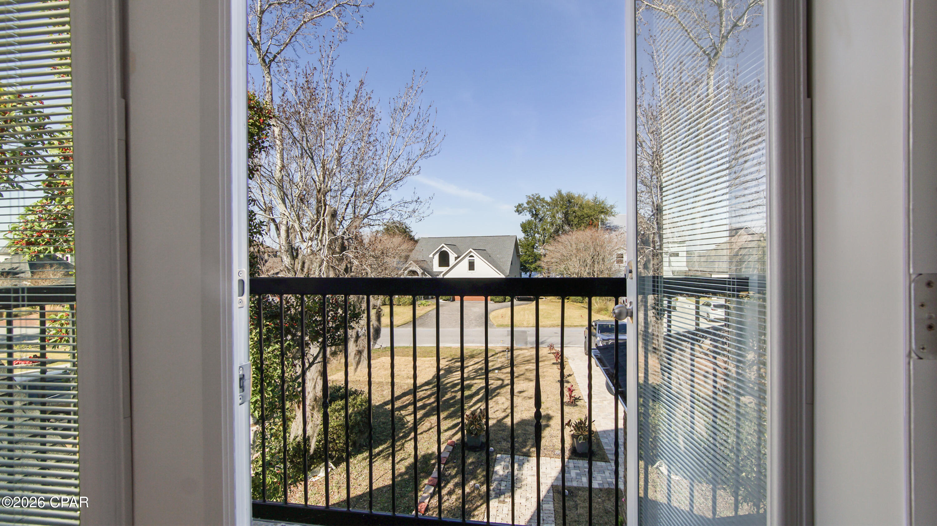 Country Club Gardens - Residential Lease