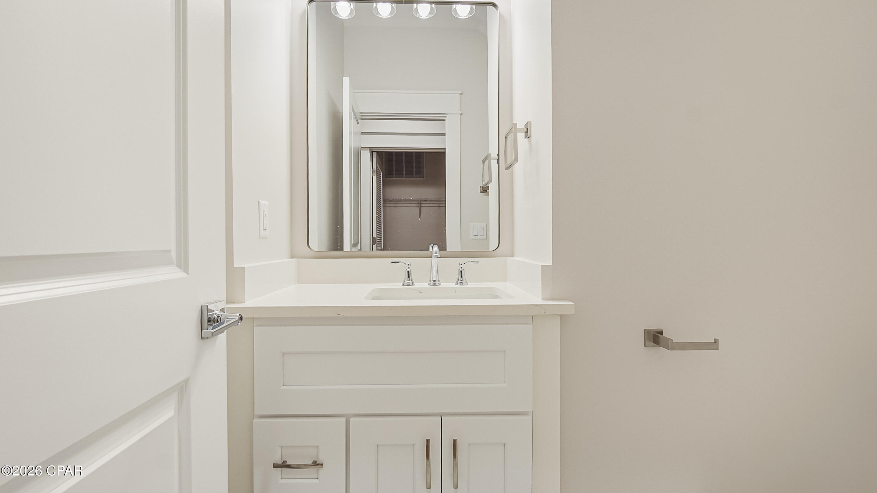 Country Club Gardens - Residential Lease