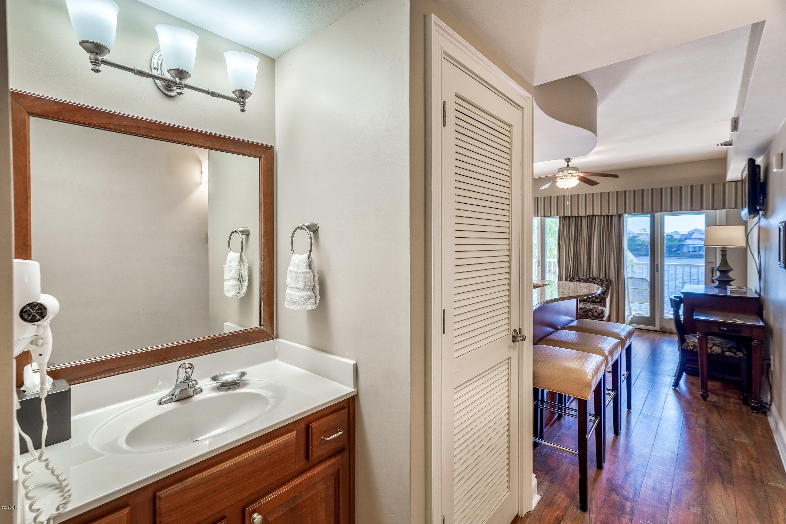 Carillon Beach Inn - Residential