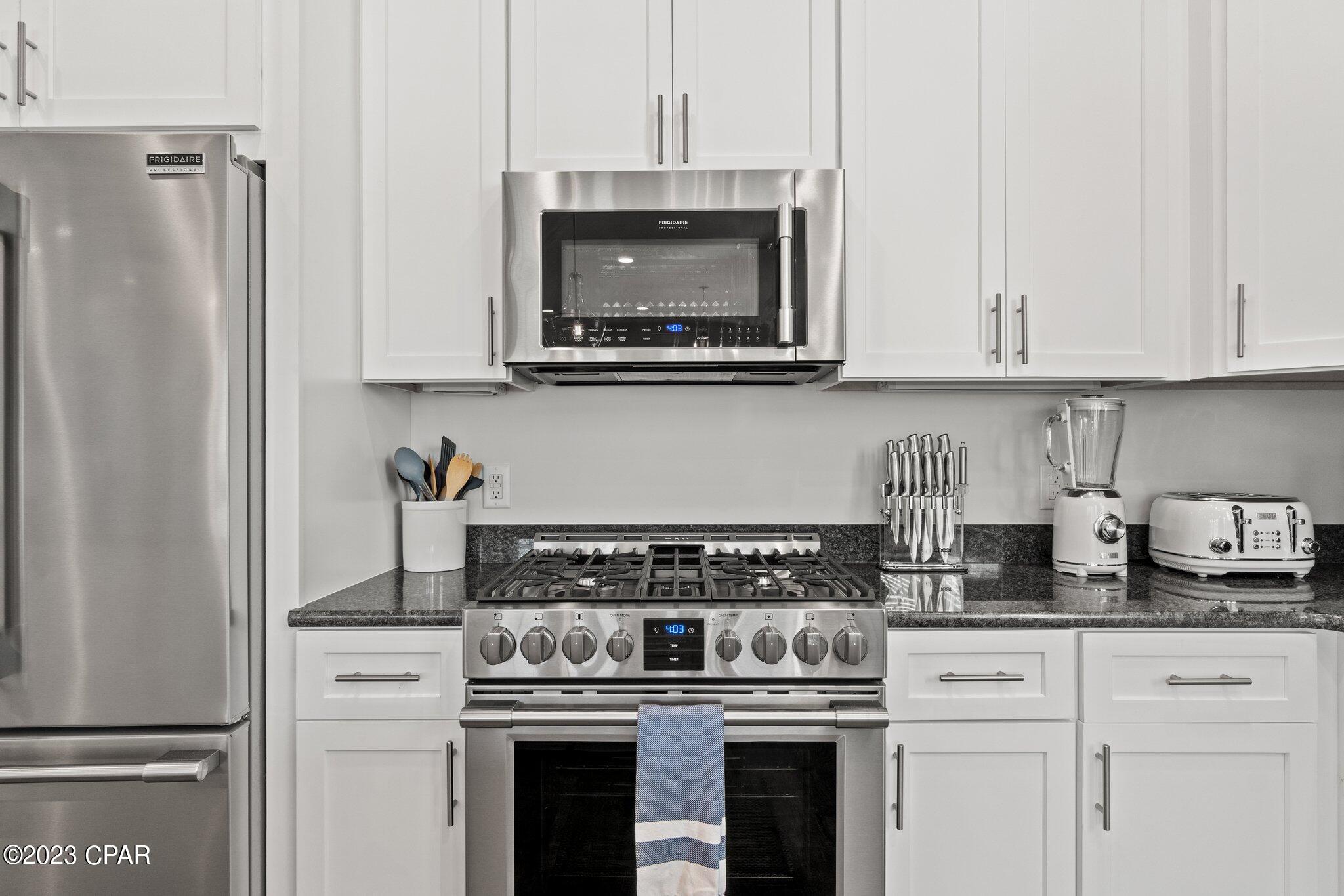 Gulf Lagoon Beach - Residential