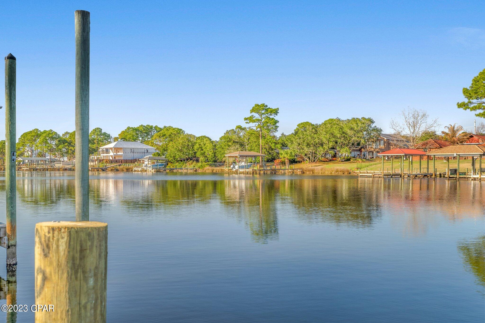Gulf Lagoon Beach - Residential