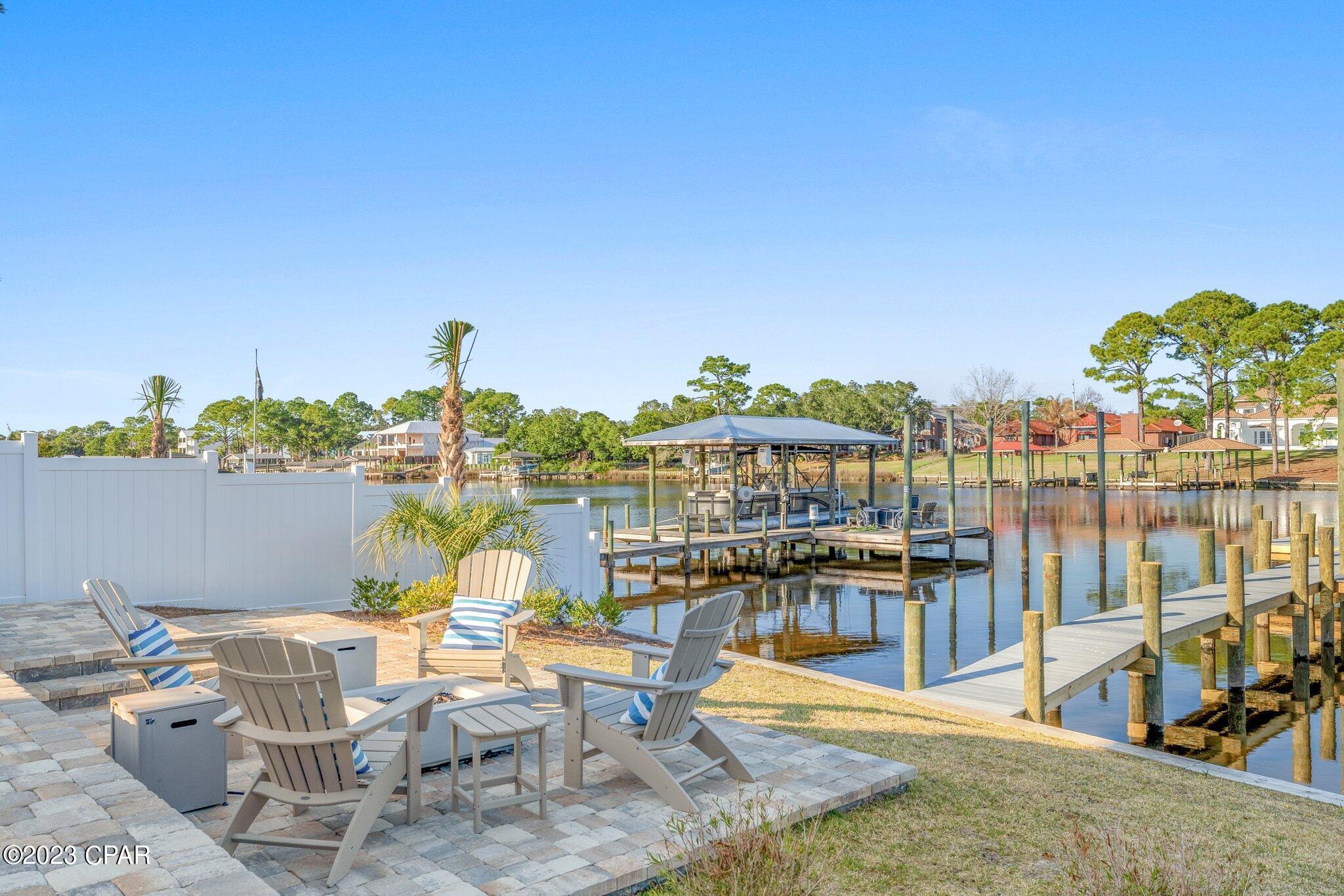 Gulf Lagoon Beach - Residential
