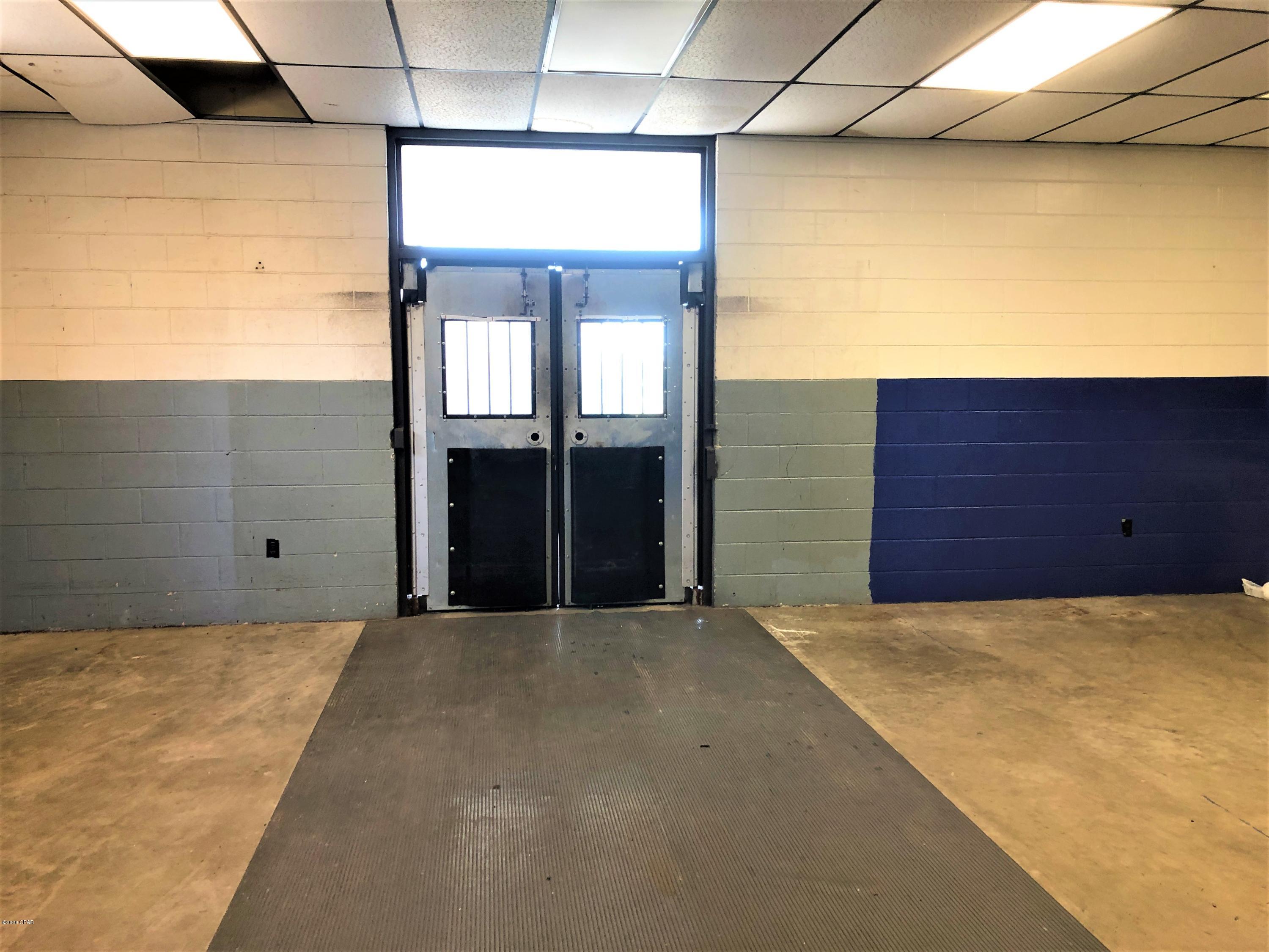 [No Recorded Subdiv] - Commercial Lease