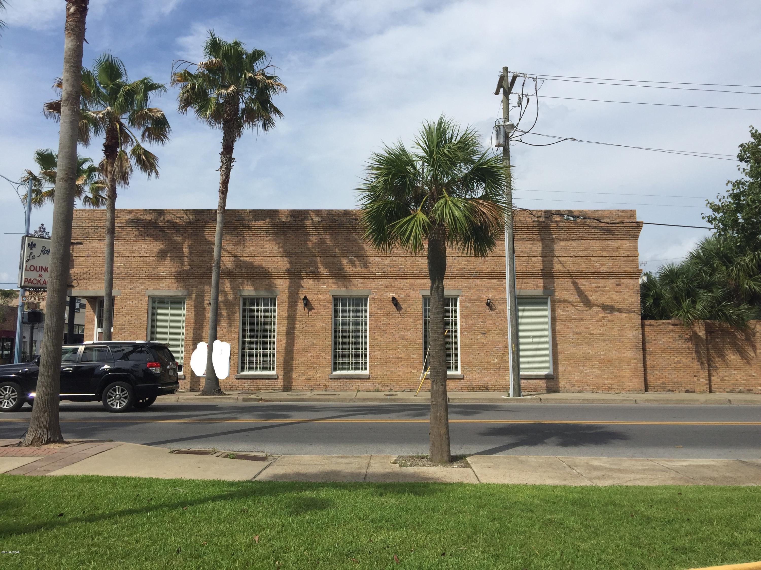 No Named Subdivision - Commercial Lease