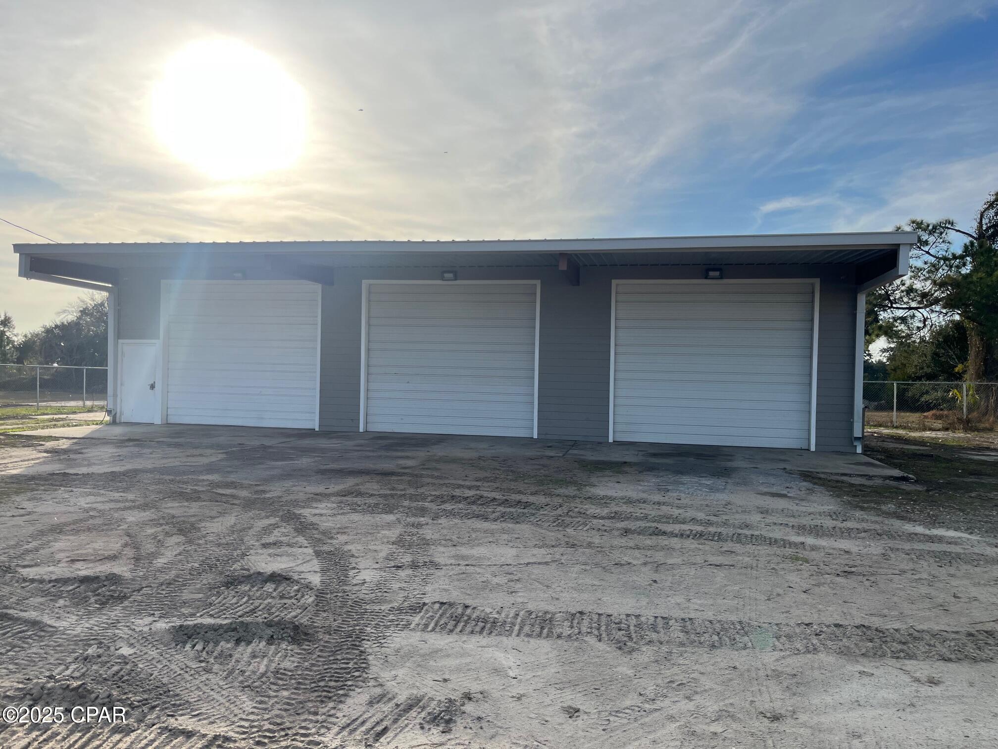 [No Recorded Subdiv] - Commercial Lease