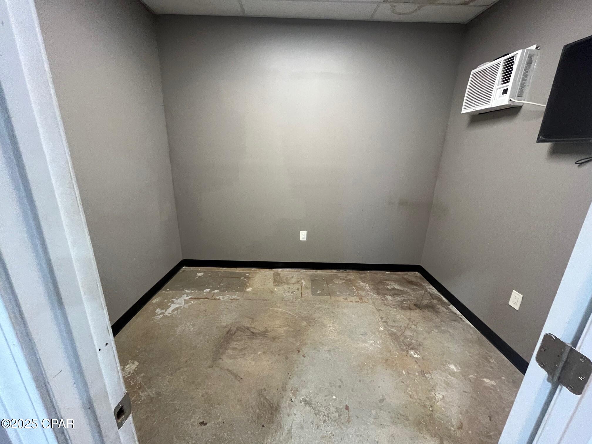 [No Recorded Subdiv] - Commercial Lease