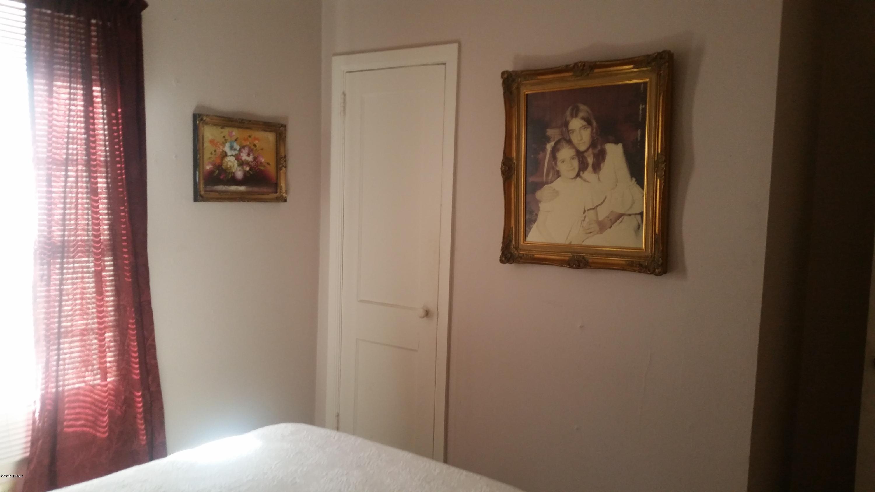 Oakland Terrace Add - Residential