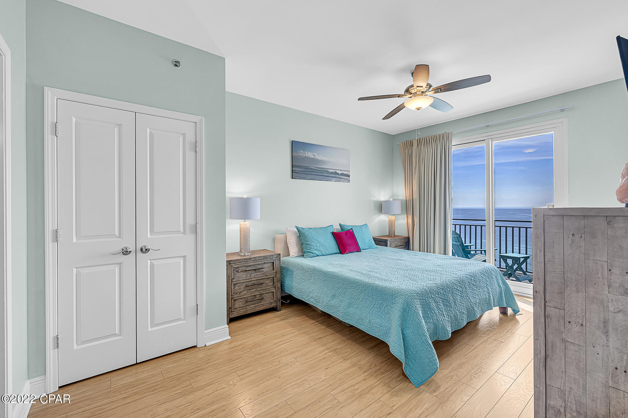 Sterling Breeze - Residential