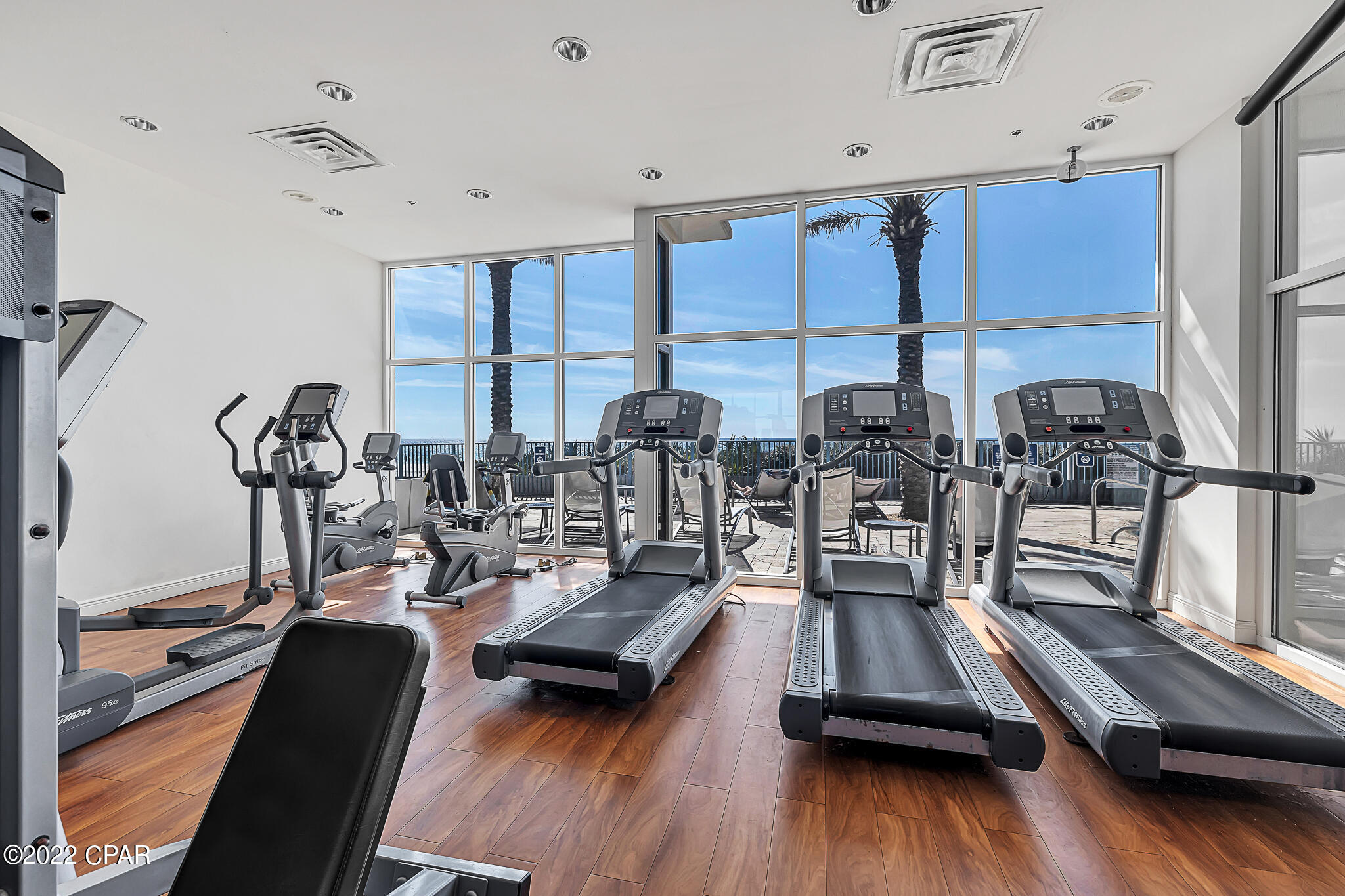 Sterling Breeze - Residential