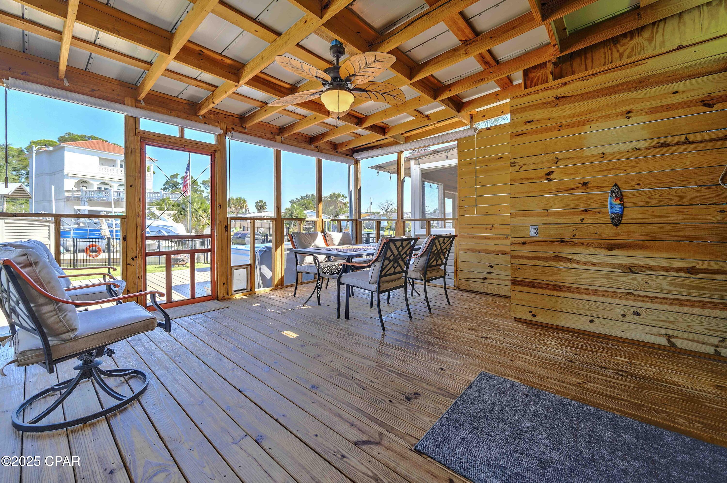 Harbour Towne - Residential