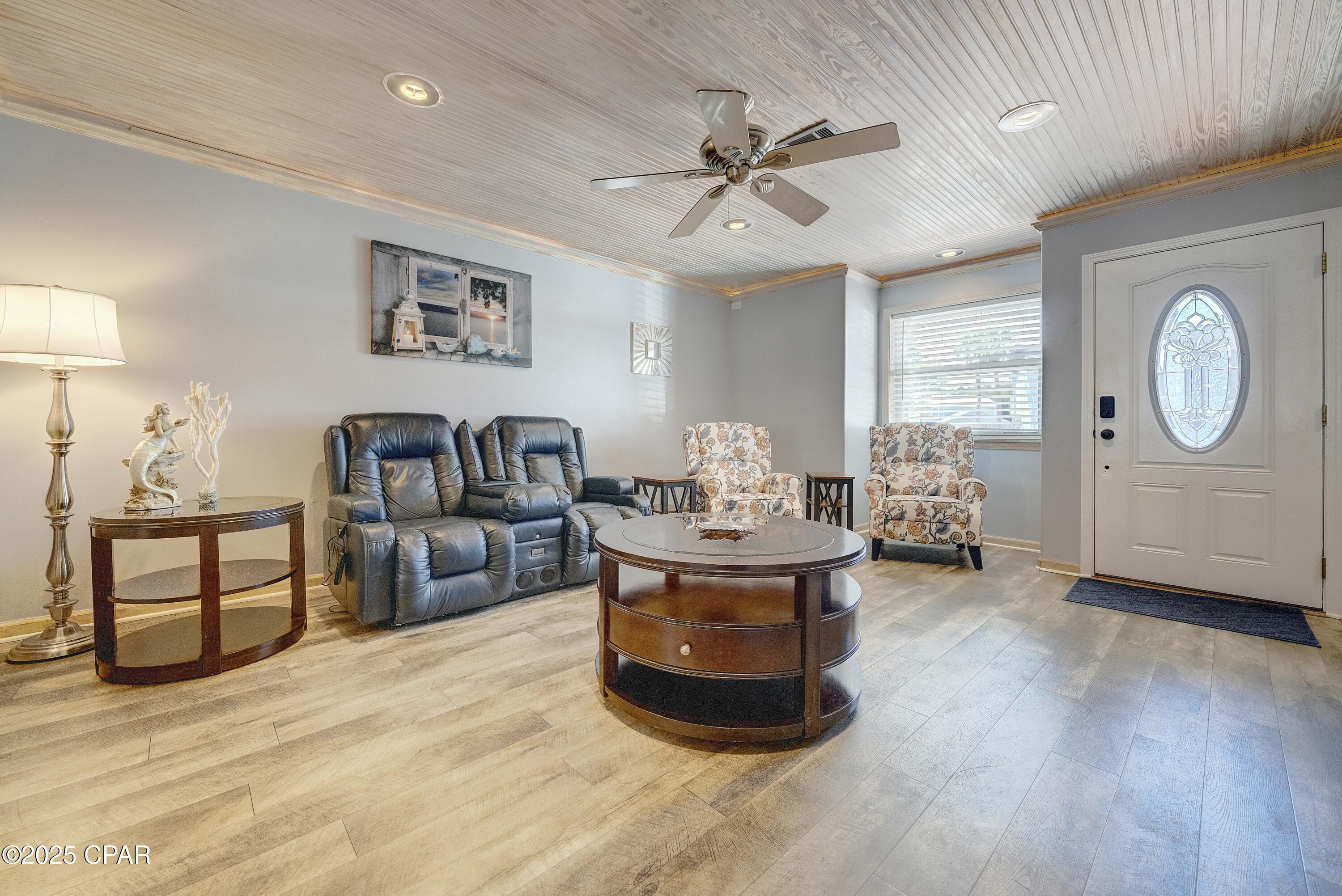 Harbour Towne - Residential