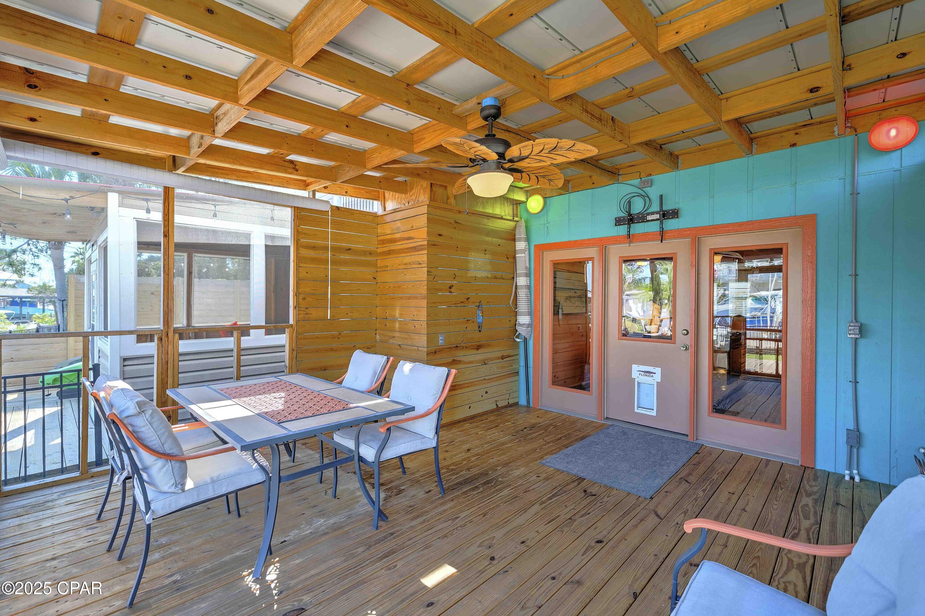 Harbour Towne - Residential