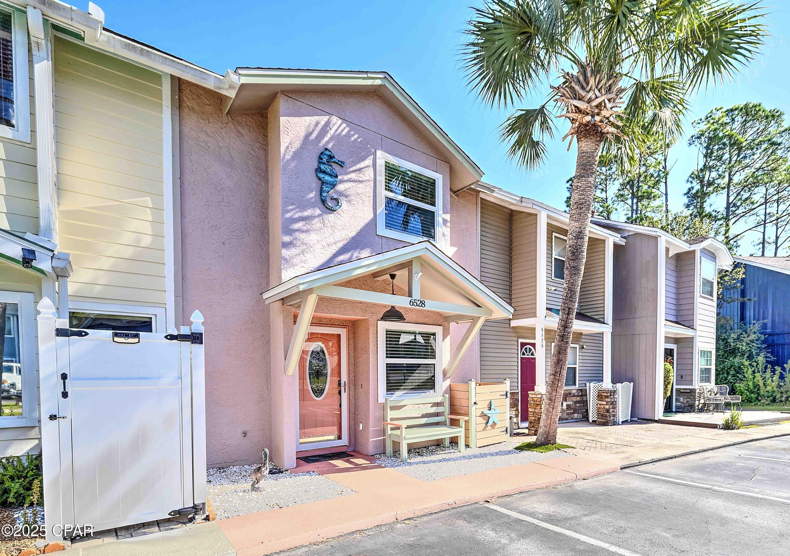 Harbour Towne - Residential