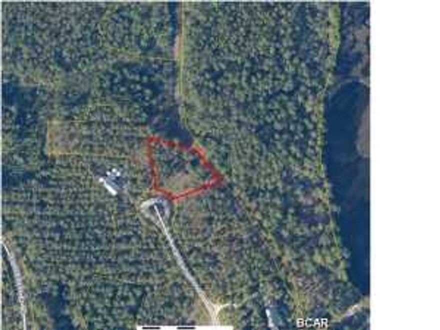 Great lot on cud-de-sac across street from Southern Living Idea House. Located in flood zone X, convenient to airport, Pier Park, restaurants and the beaches of the Emerald Coast. The community is over 1,500 acres with amenities include an upscale boat basin with a private boat ramp for launching boats up to 27 feet, over seven 7 miles of scenic waterfront walking/jogging and biking nature trails, and a great sauna and pool with community grill to share with friends! Homeowners and guests also have access to an on-site campground which includes restroom and shower facilities. Truly a one-of-a-kind a one-of-a-kind community to build your special place called home!