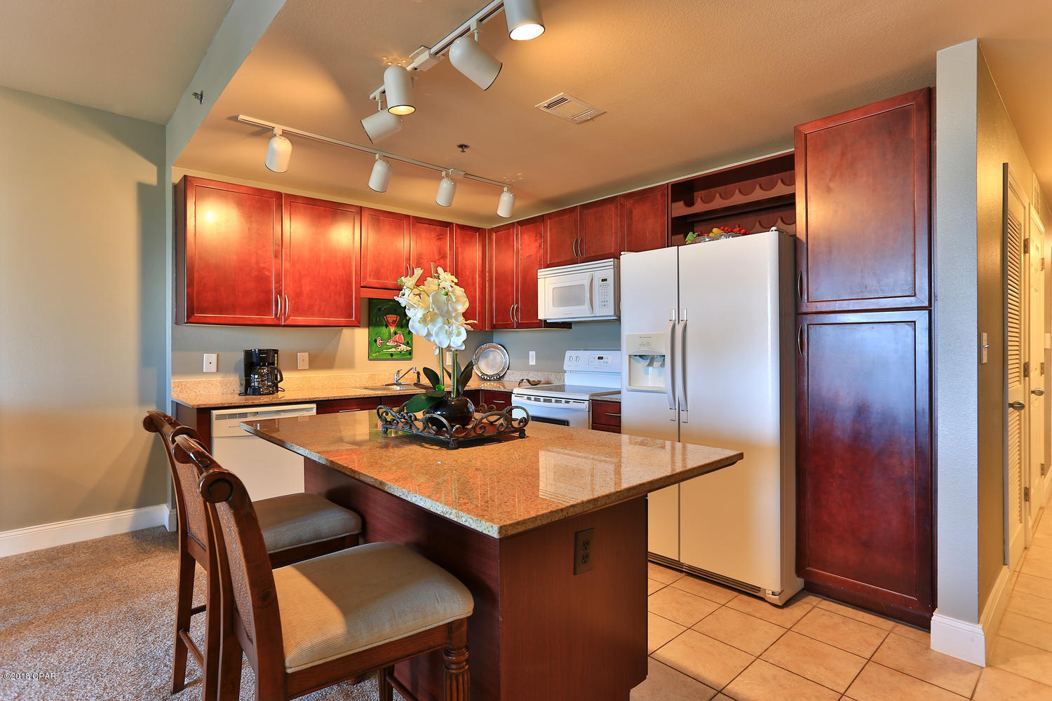 Laketown Wharf - Residential