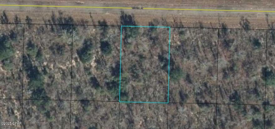 Great building lot located in Sunny Hills. Deed restricted to site built homes. Great golf course located and also has lakes for swimming and fishing. Seller also has the lot on Glenridge the adjoins this lot for sell.