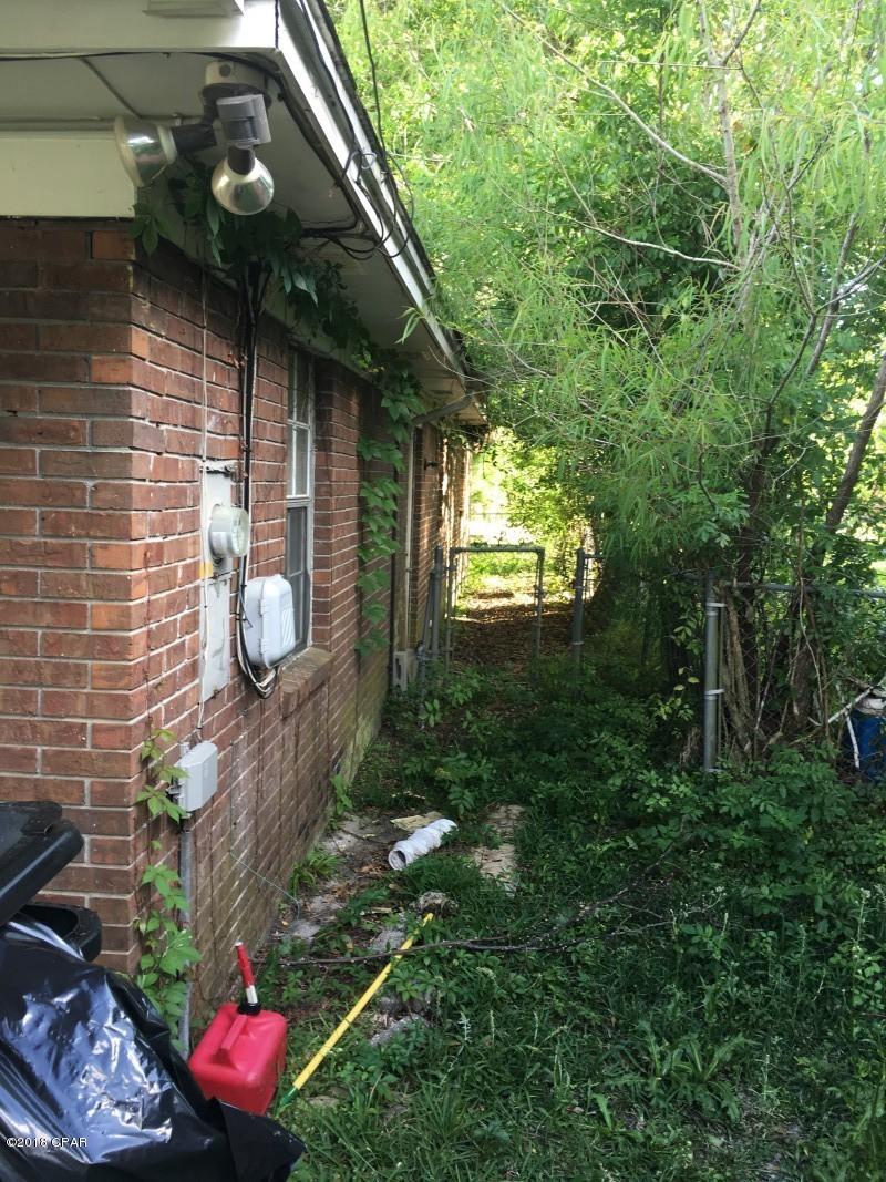 Towne & Country Lake Estates - Residential