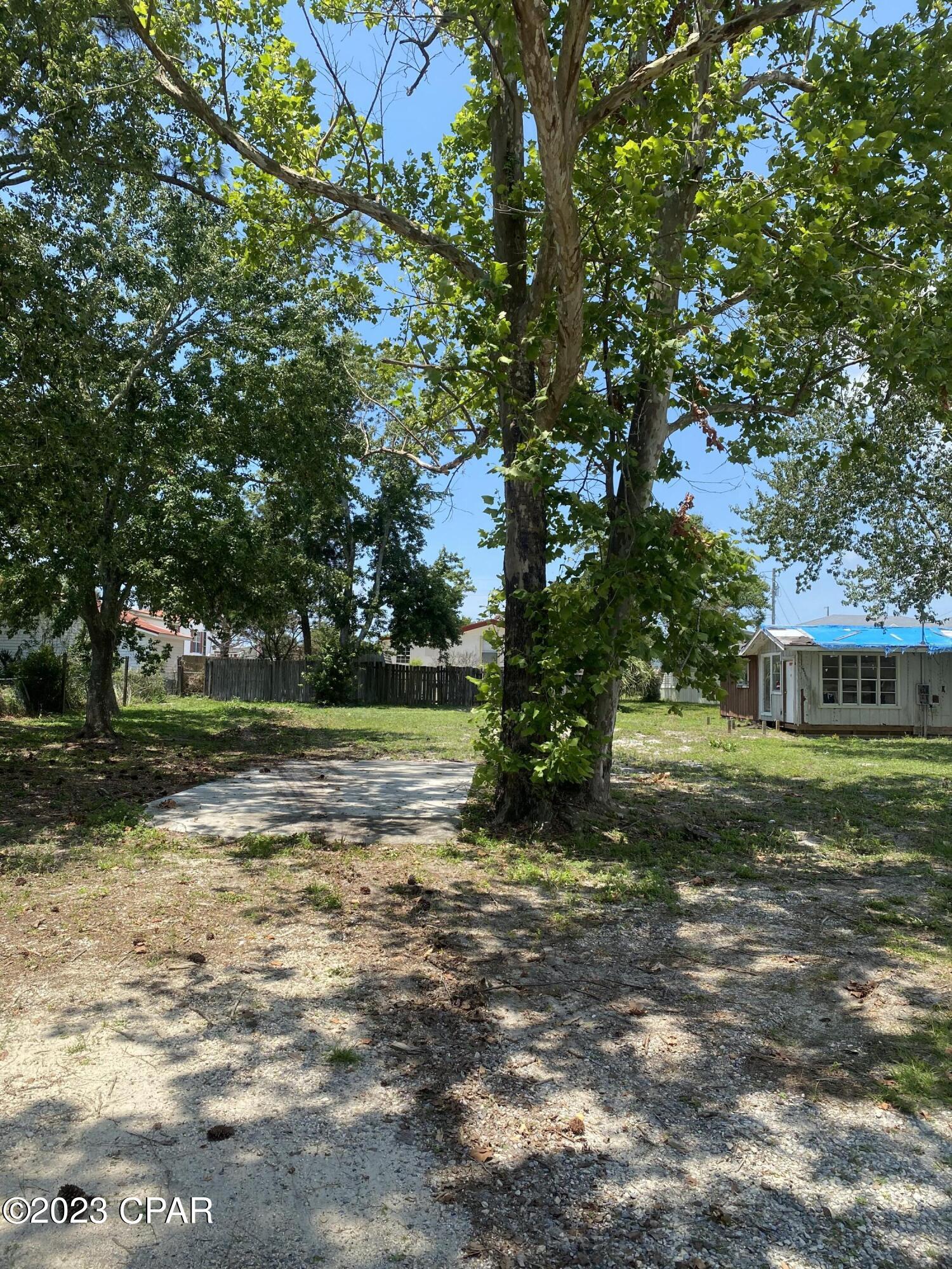 [No Recorded Subdiv] - Land