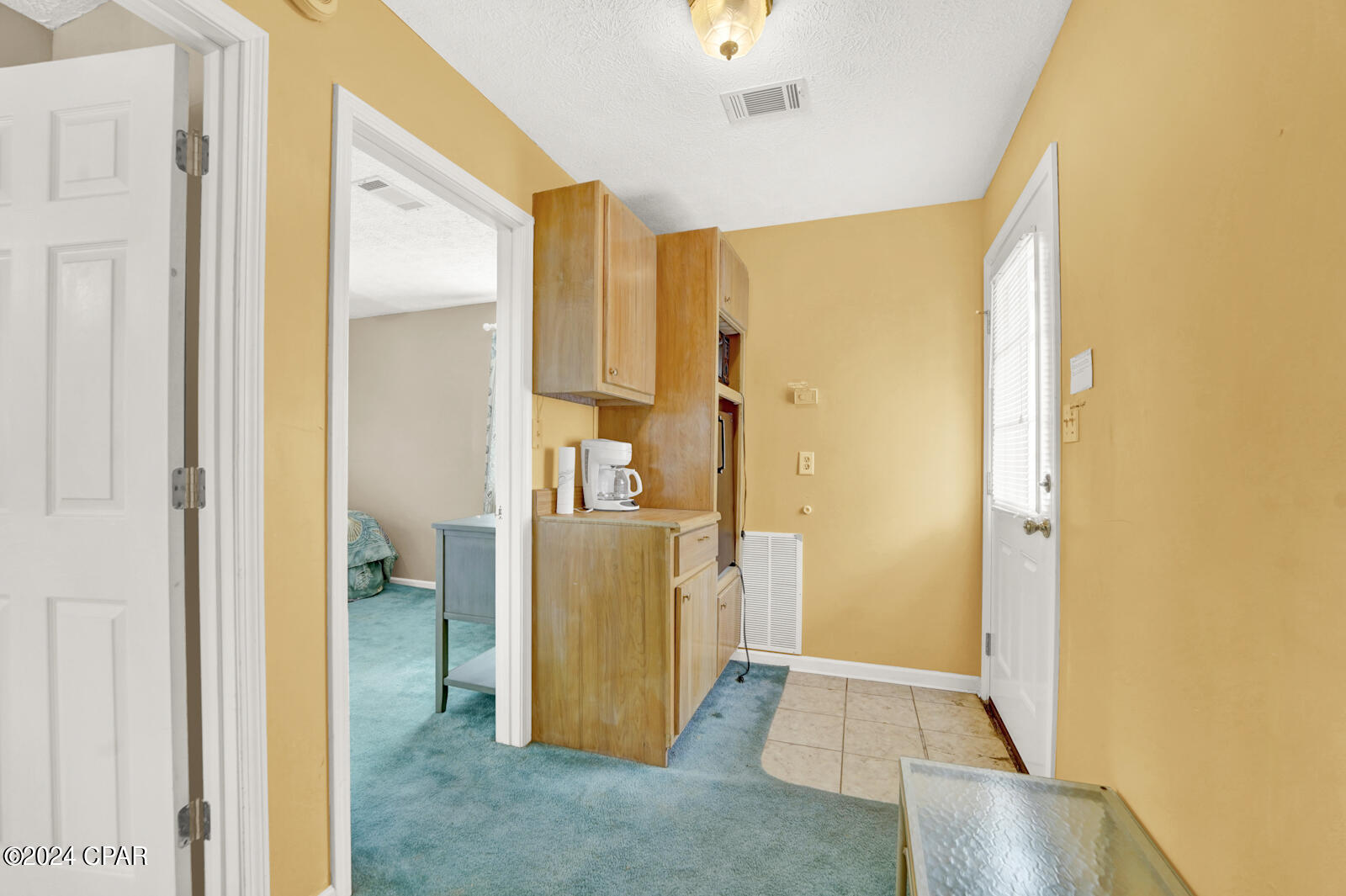 Bid-A-Wee - Residential