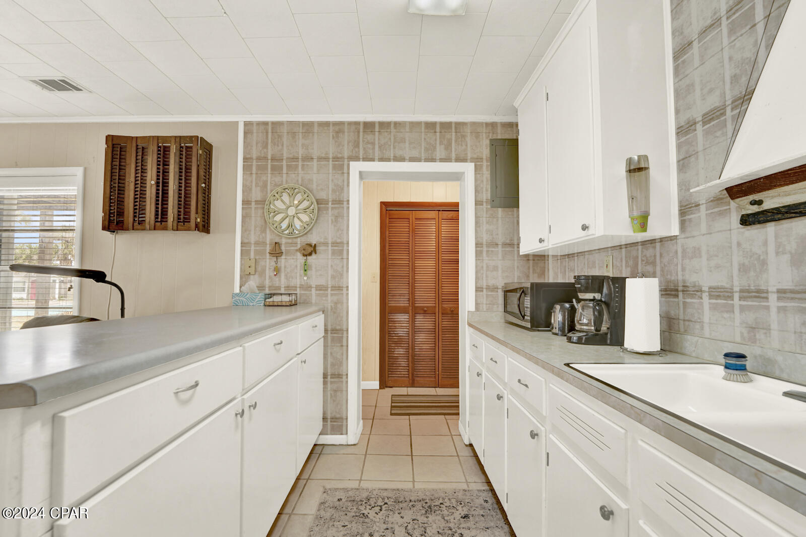 Bid-A-Wee - Residential