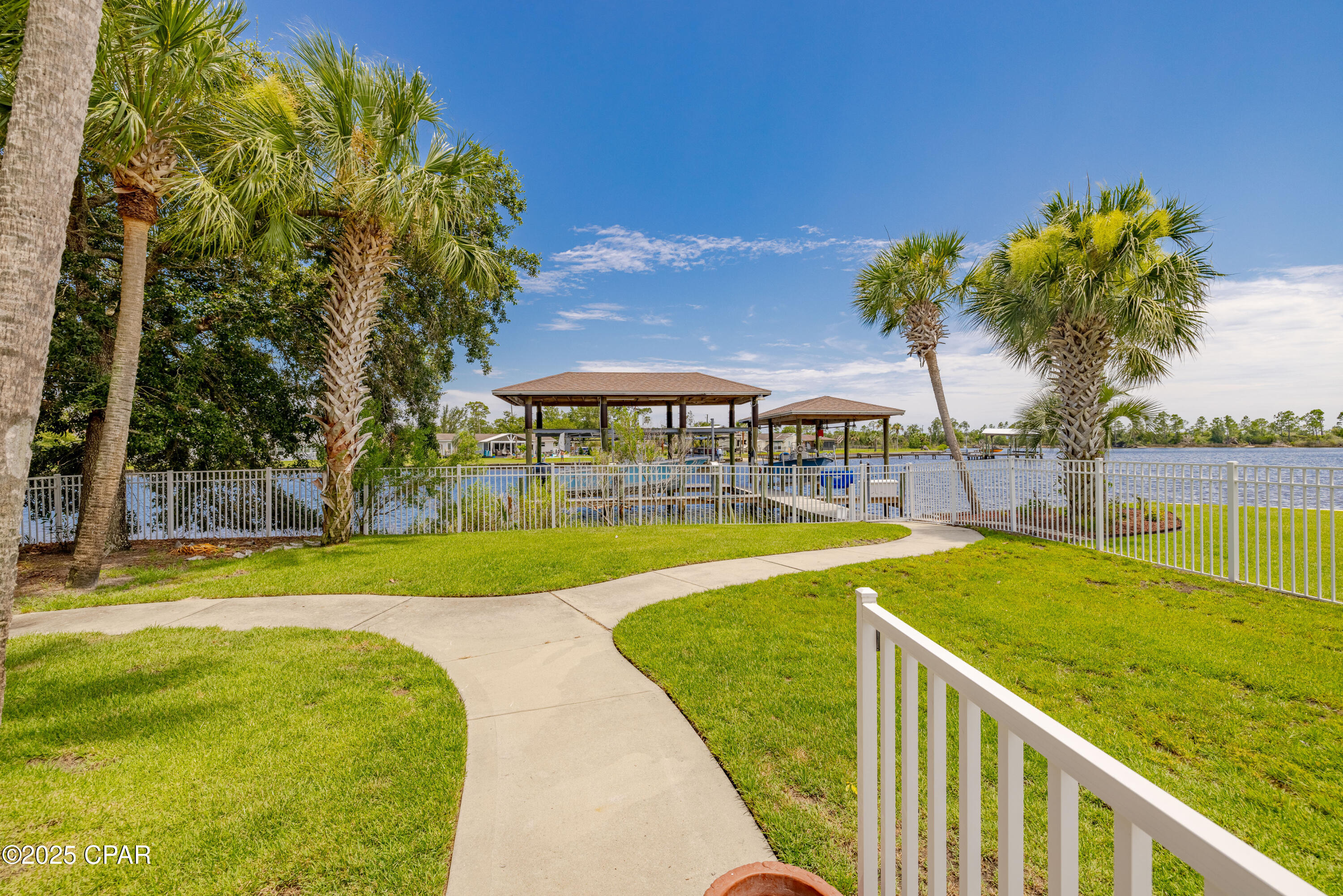 Lynn Haven, Florida 32444, United States, 4 Bedrooms Bedrooms, ,4 BathroomsBathrooms,Residential,Active,199022