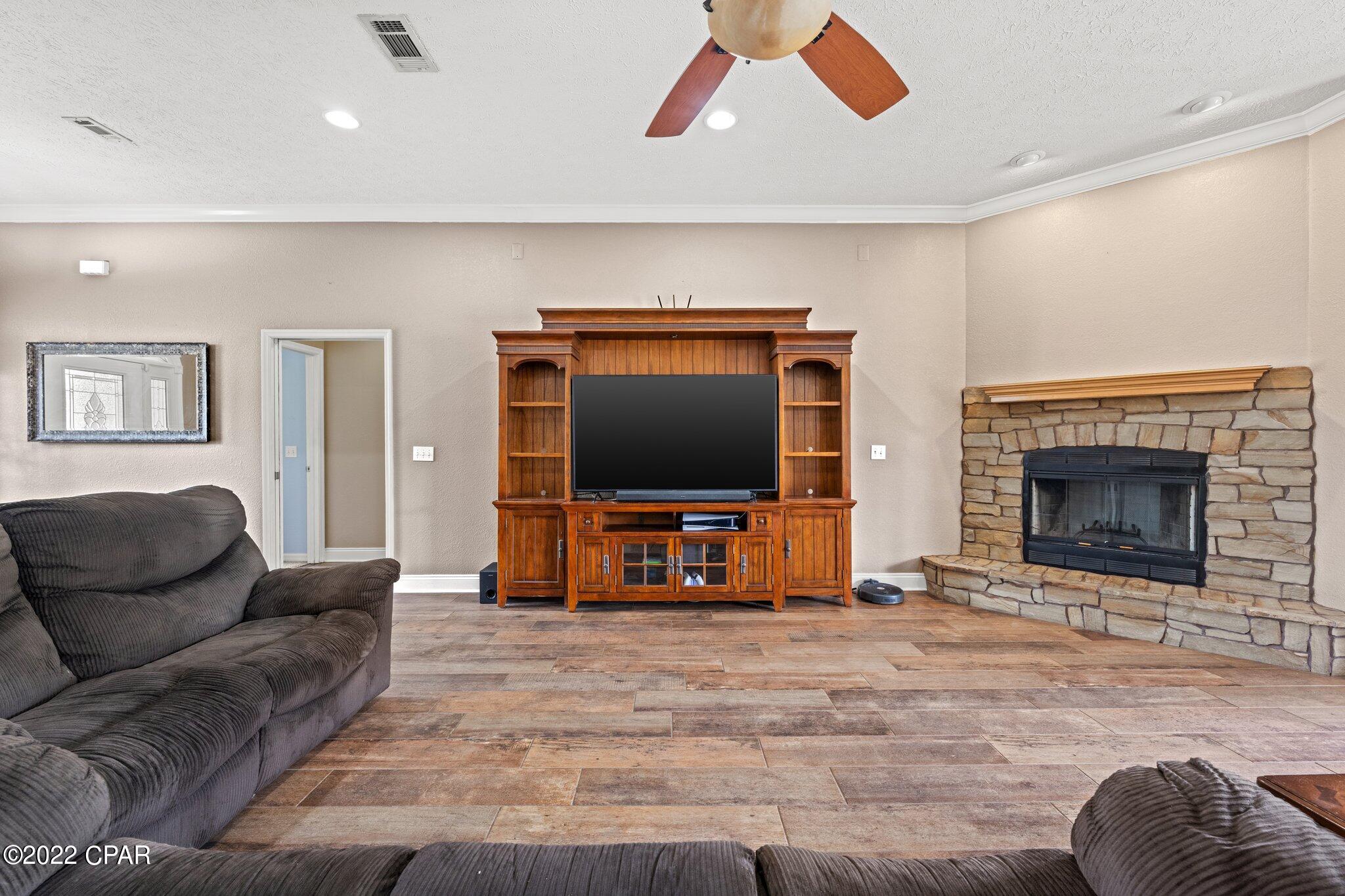 Mill Creek - Residential