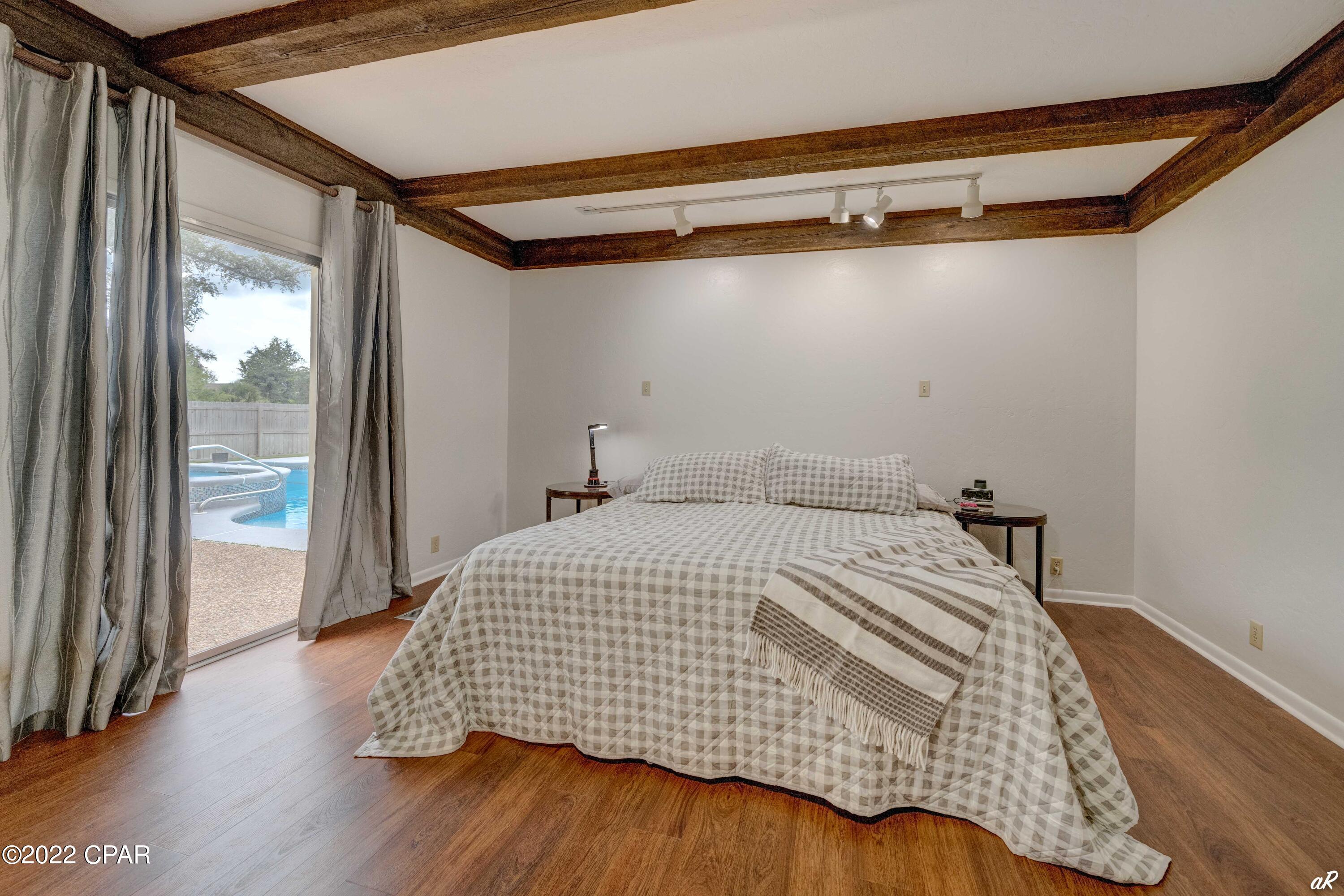 Cove Terrace 2nd Add - Residential