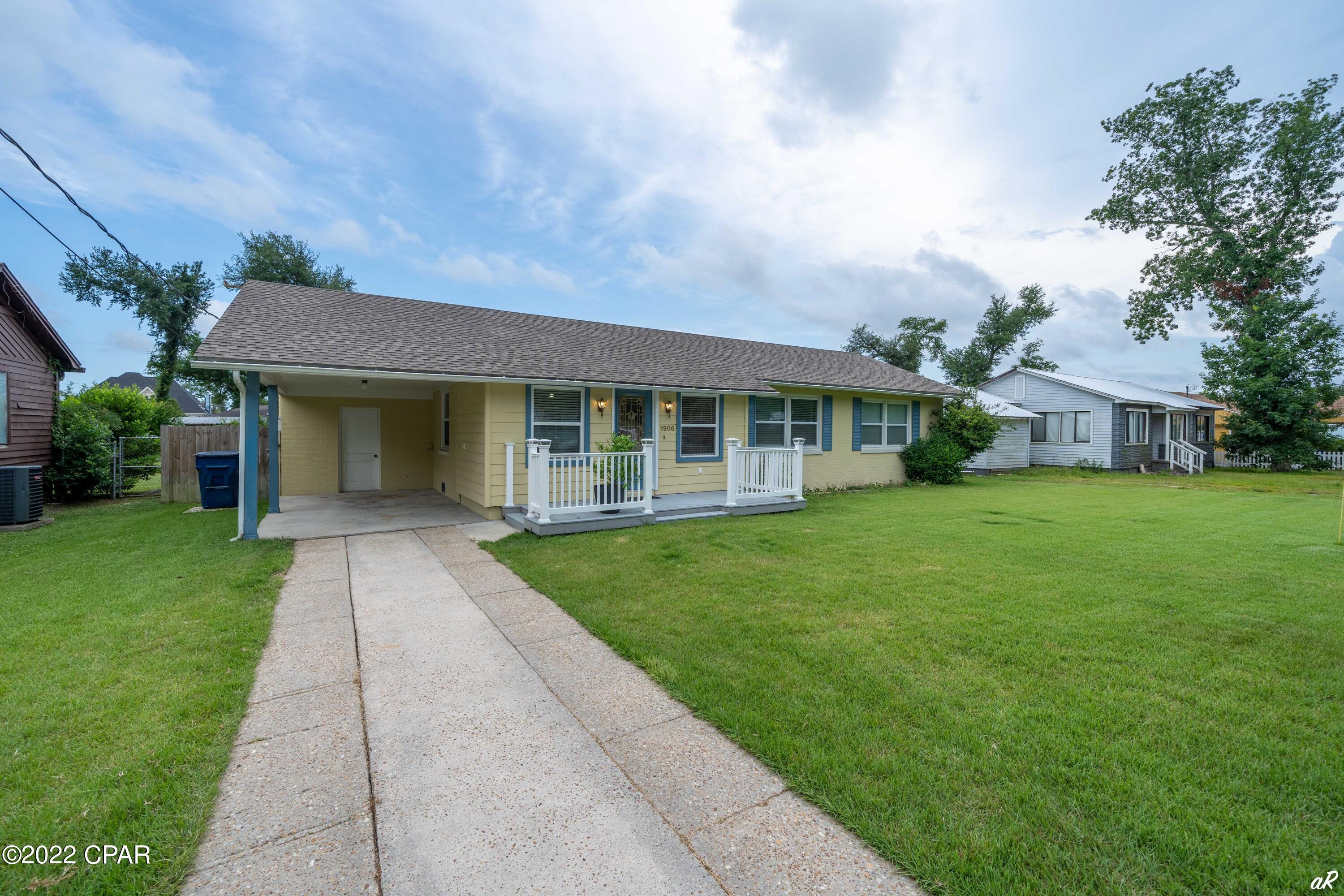 Cove Terrace 2nd Add - Residential