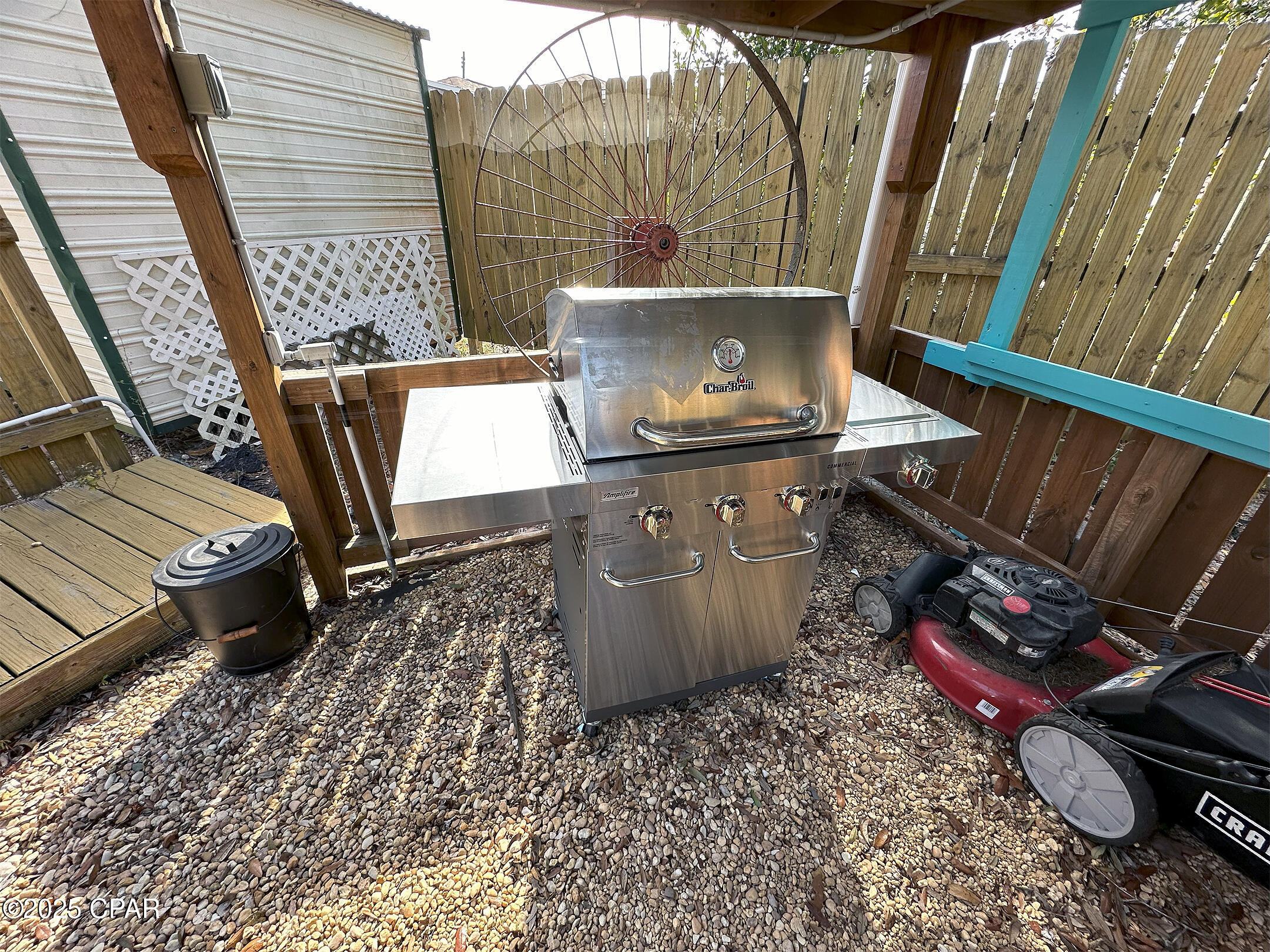 Sunnyland Heights - Residential