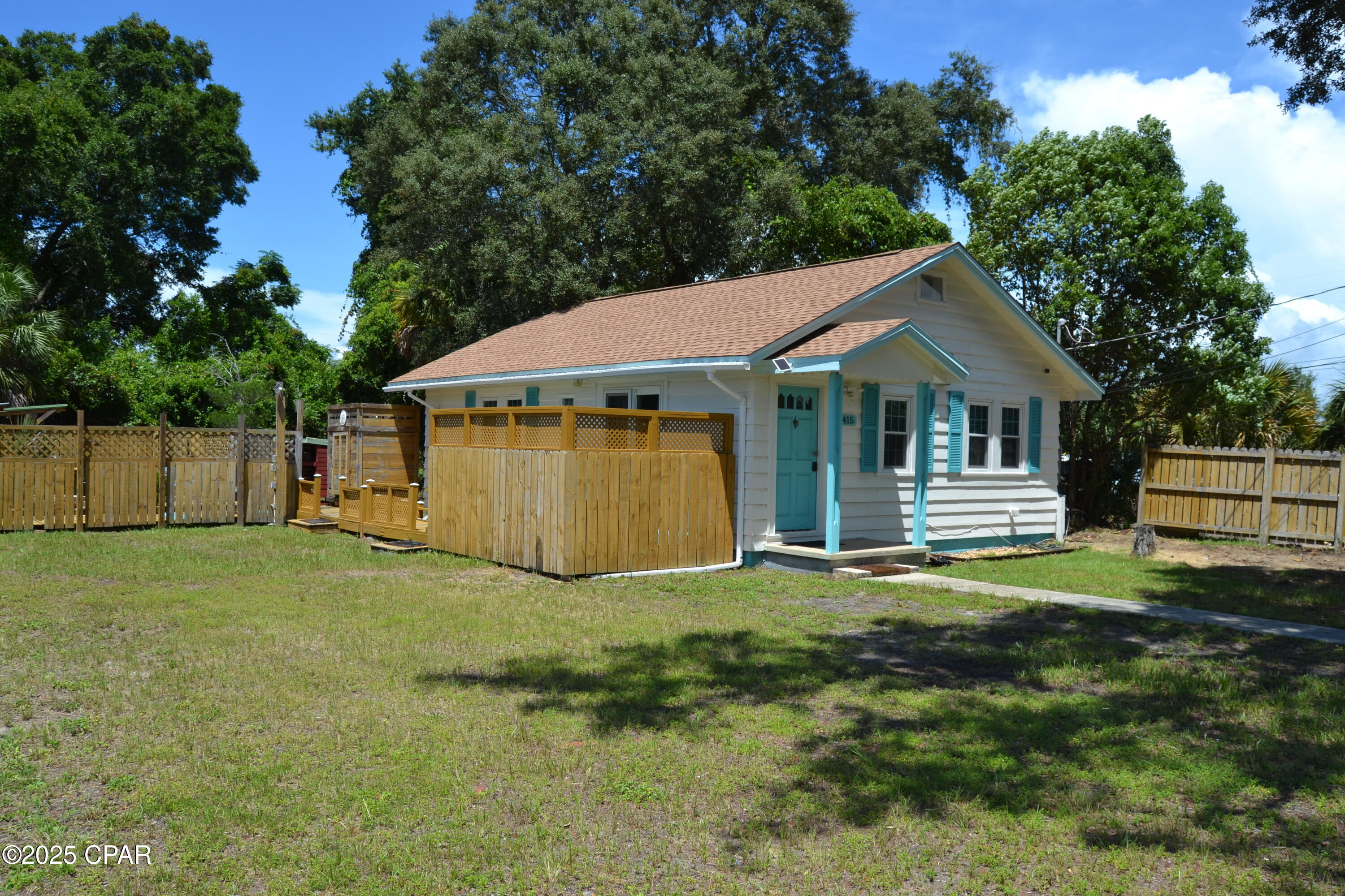 Sunnyland Heights - Residential