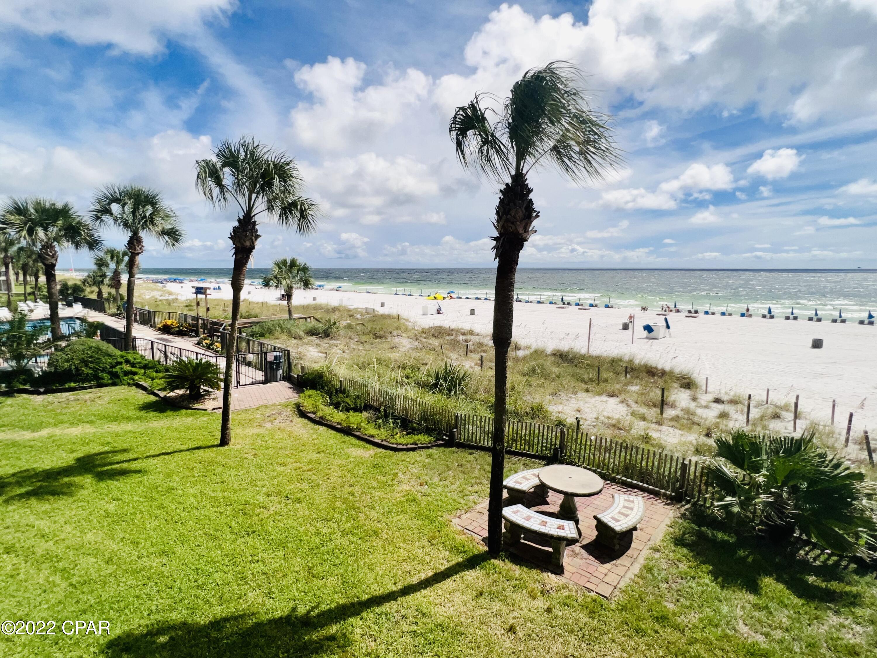 The Commodore - Residential