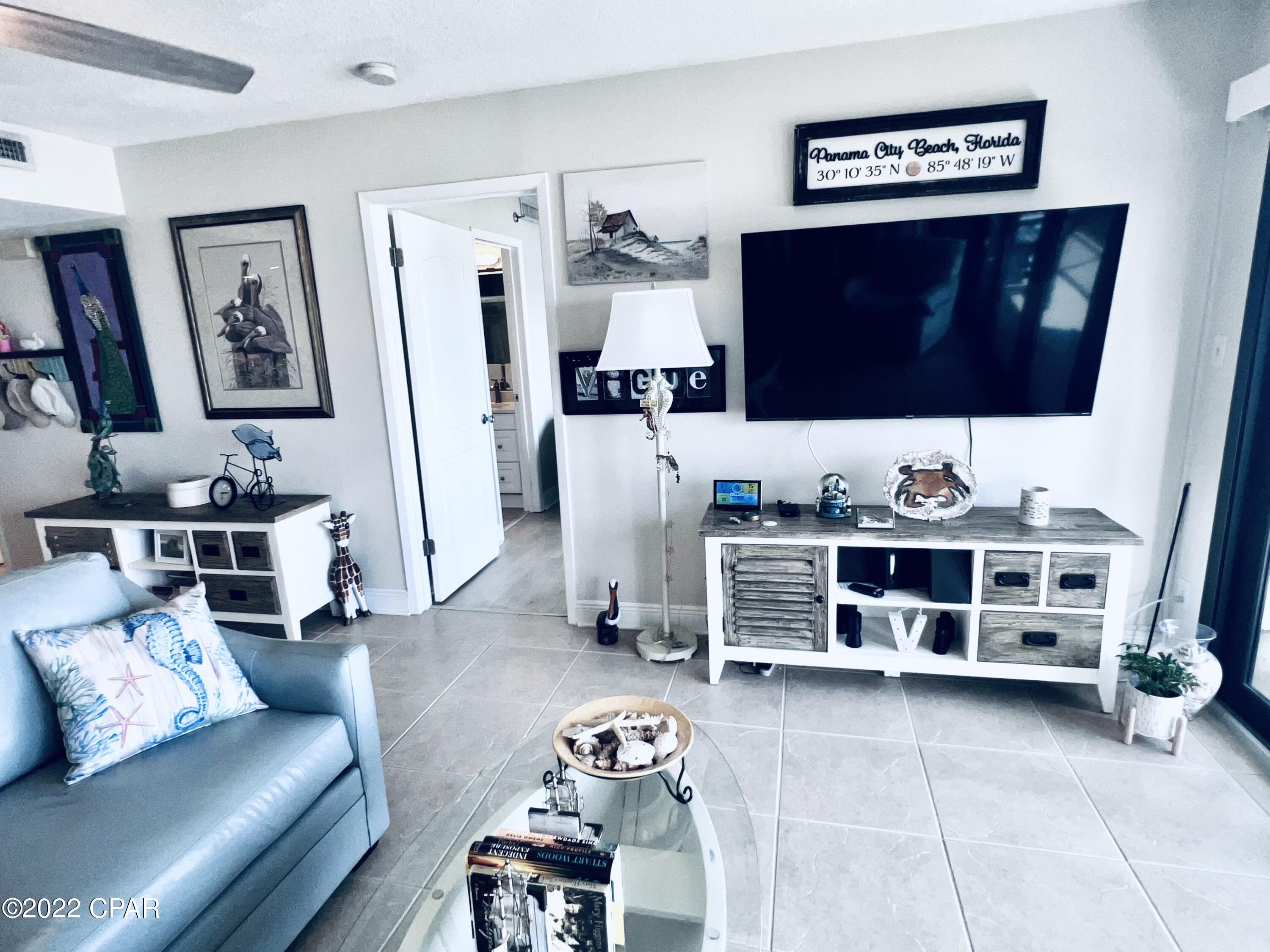 The Commodore - Residential