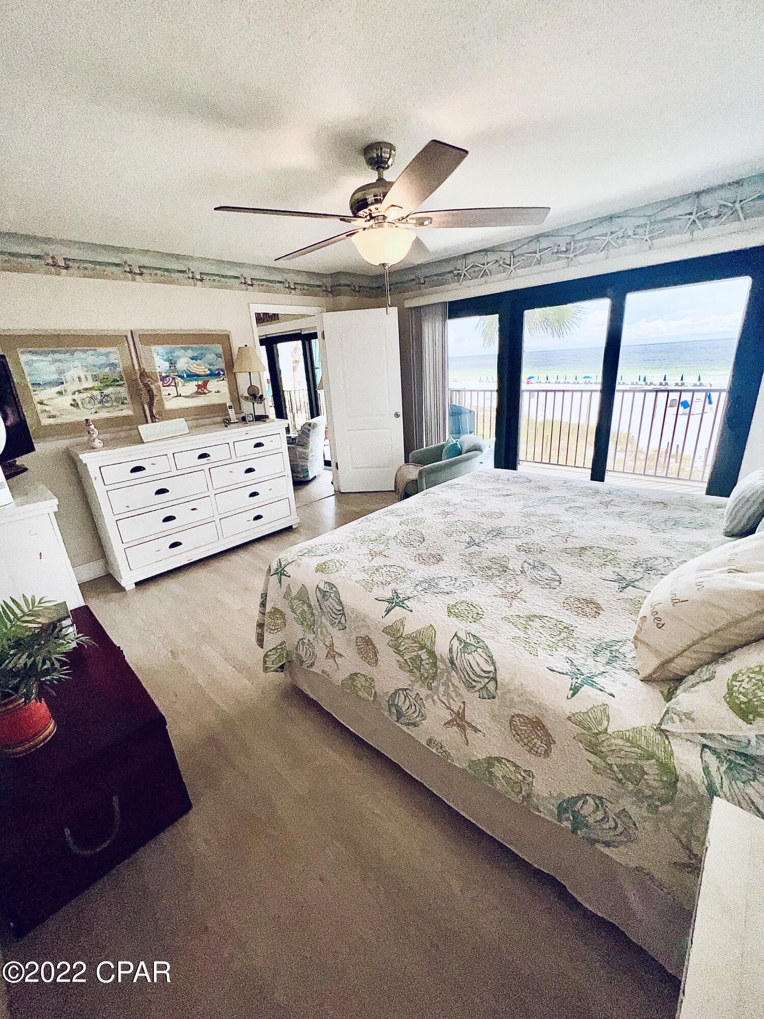 The Commodore - Residential