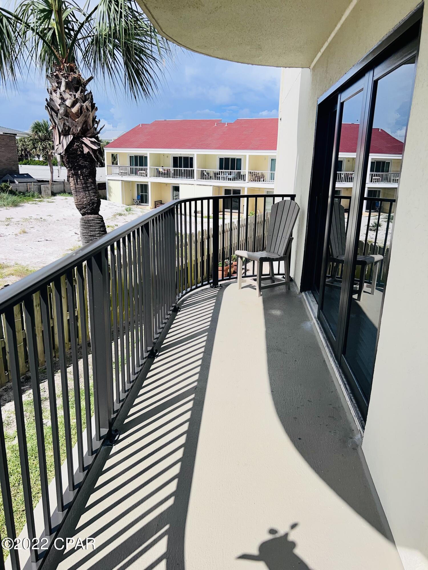 The Commodore - Residential