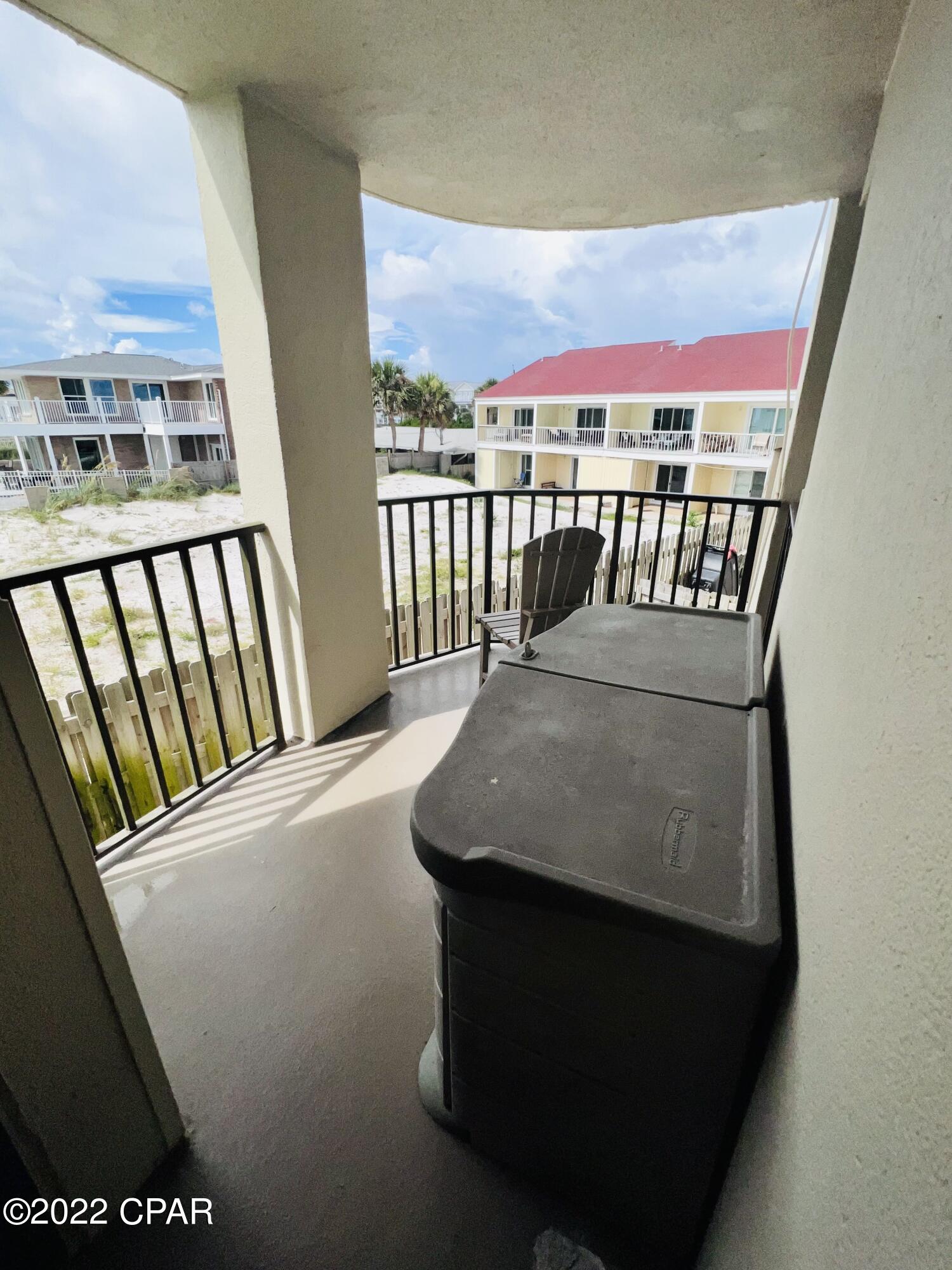 The Commodore - Residential