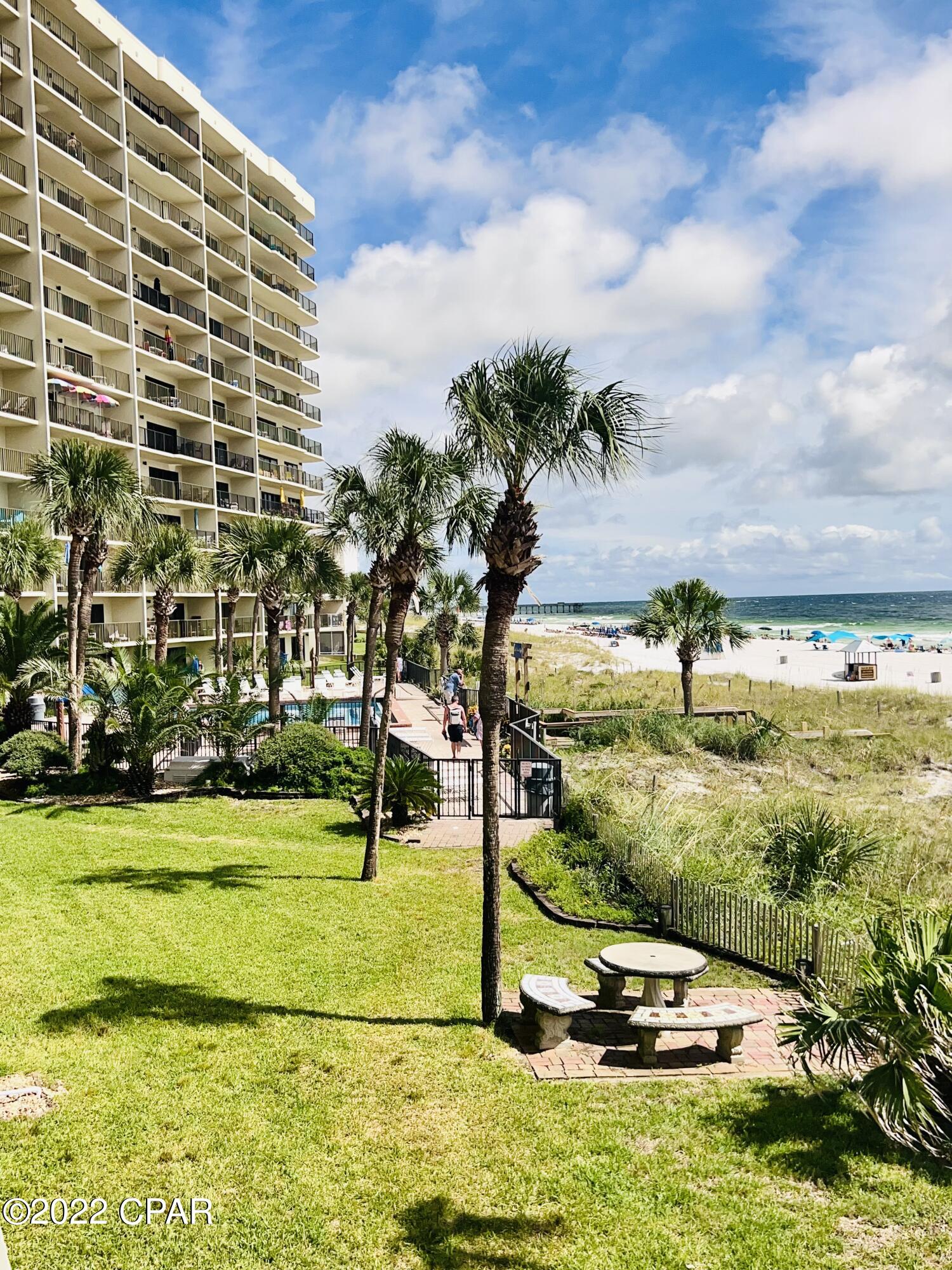 The Commodore - Residential