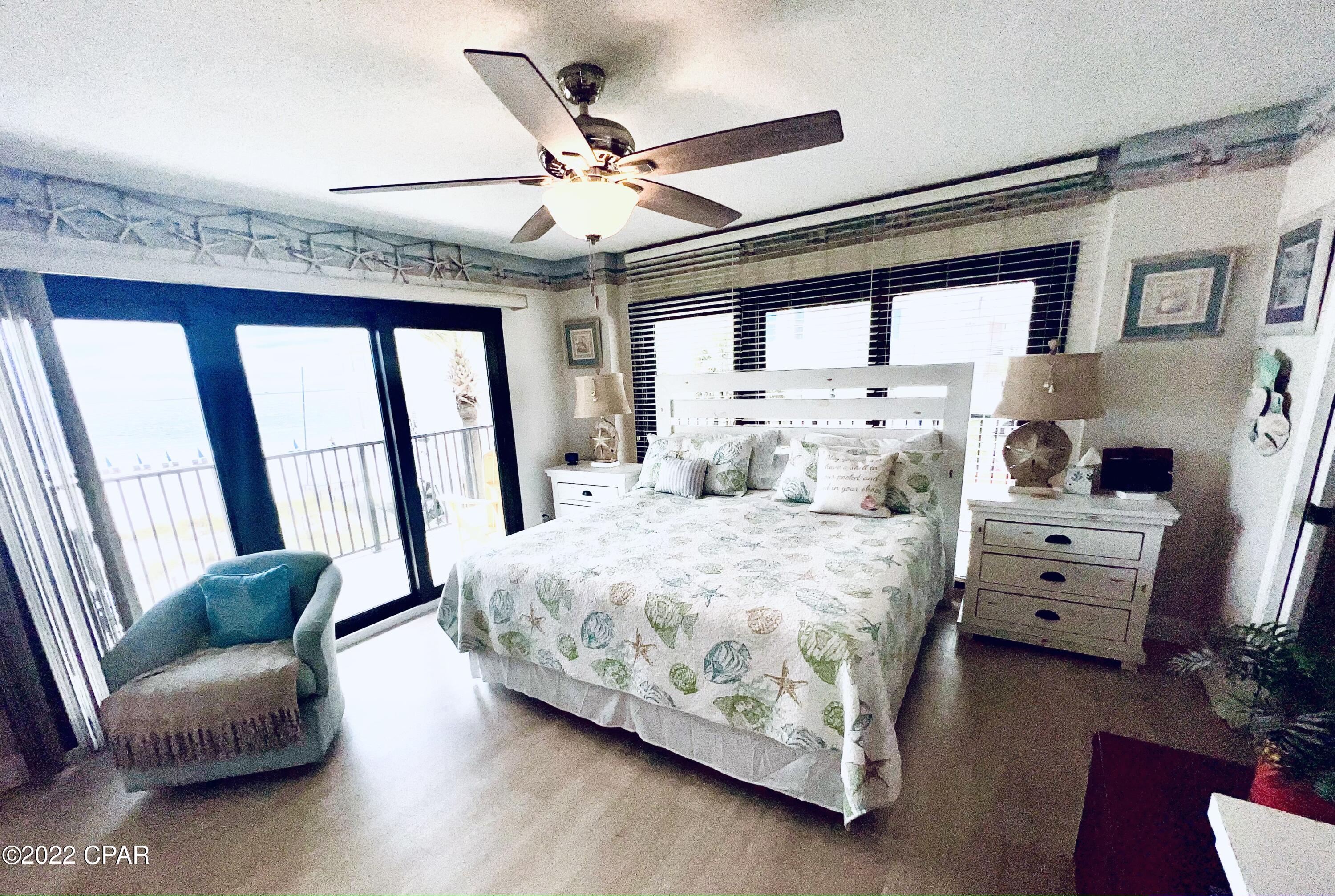 The Commodore - Residential