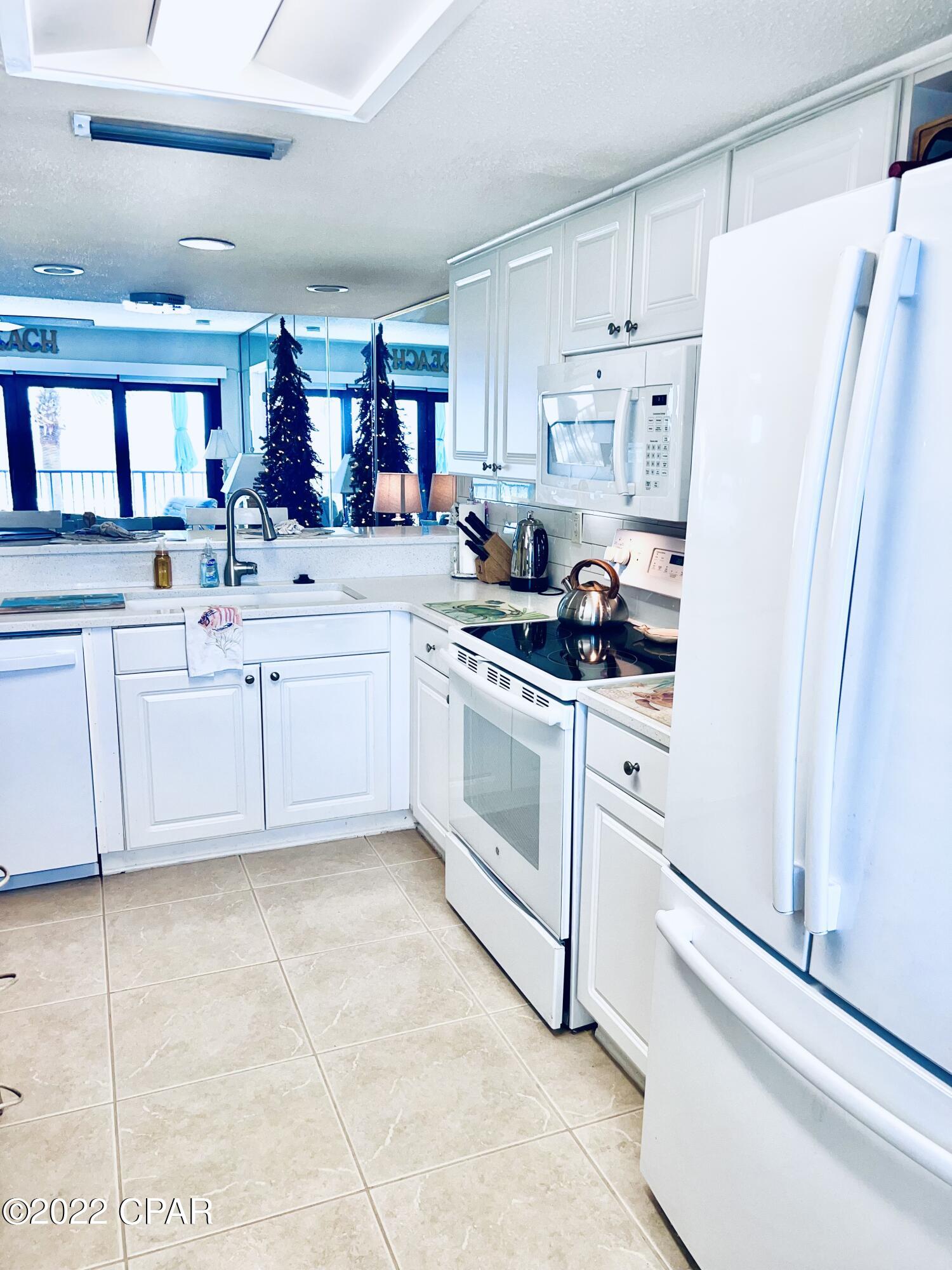 The Commodore - Residential