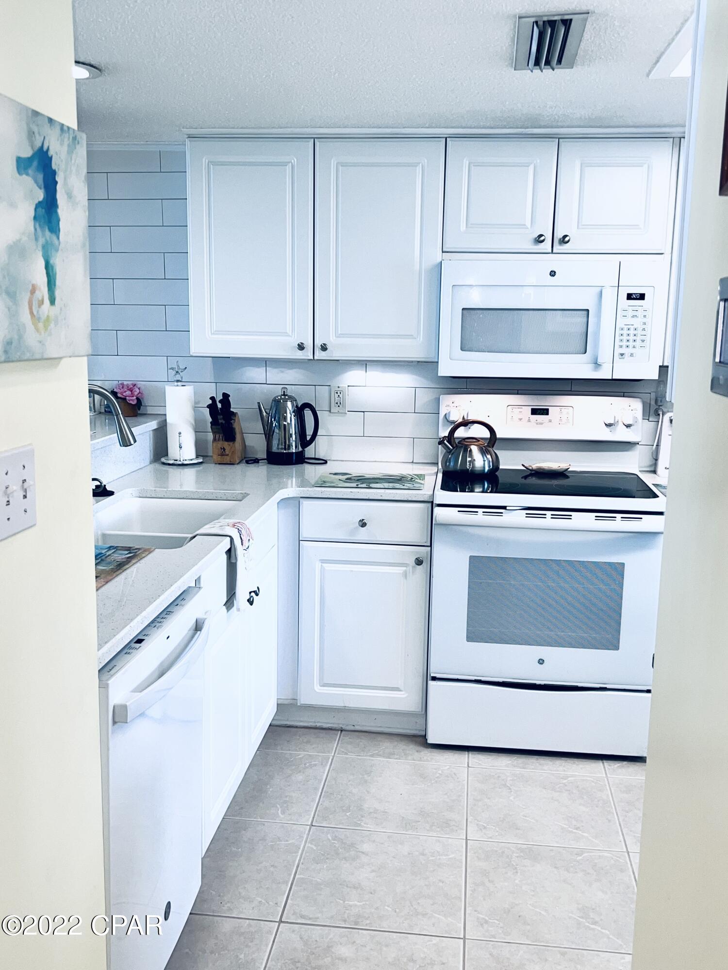 The Commodore - Residential