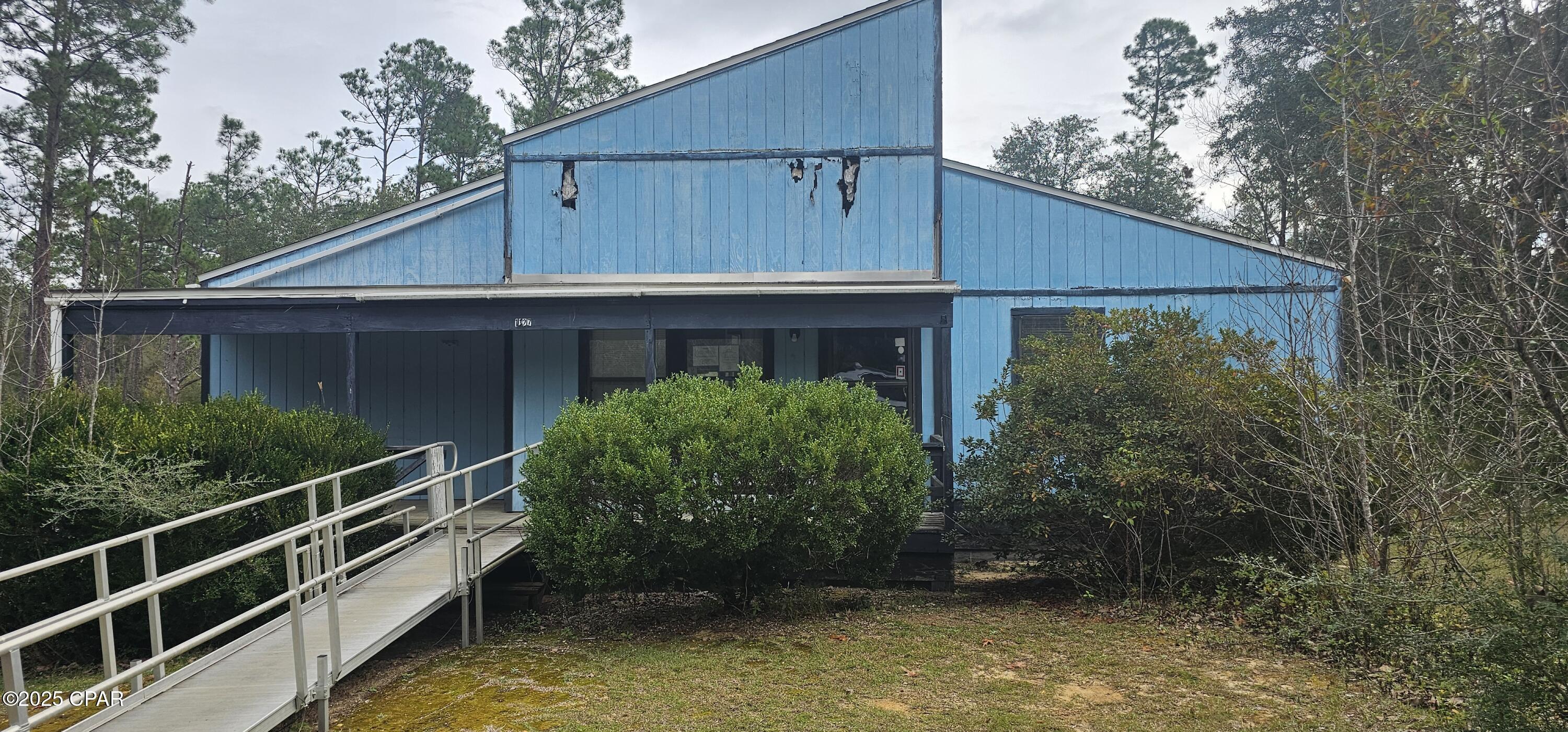 Compass Lake In The Hills - Residential