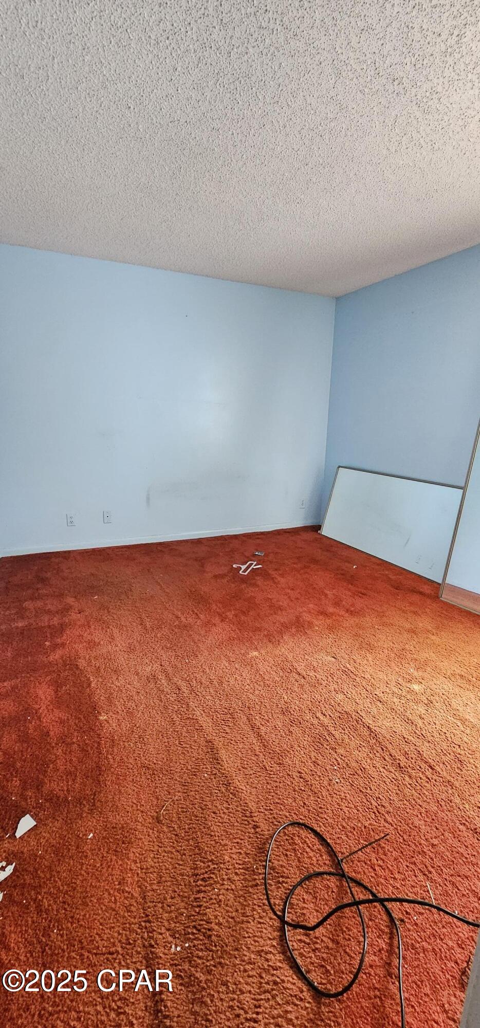 Compass Lake In The Hills - Residential